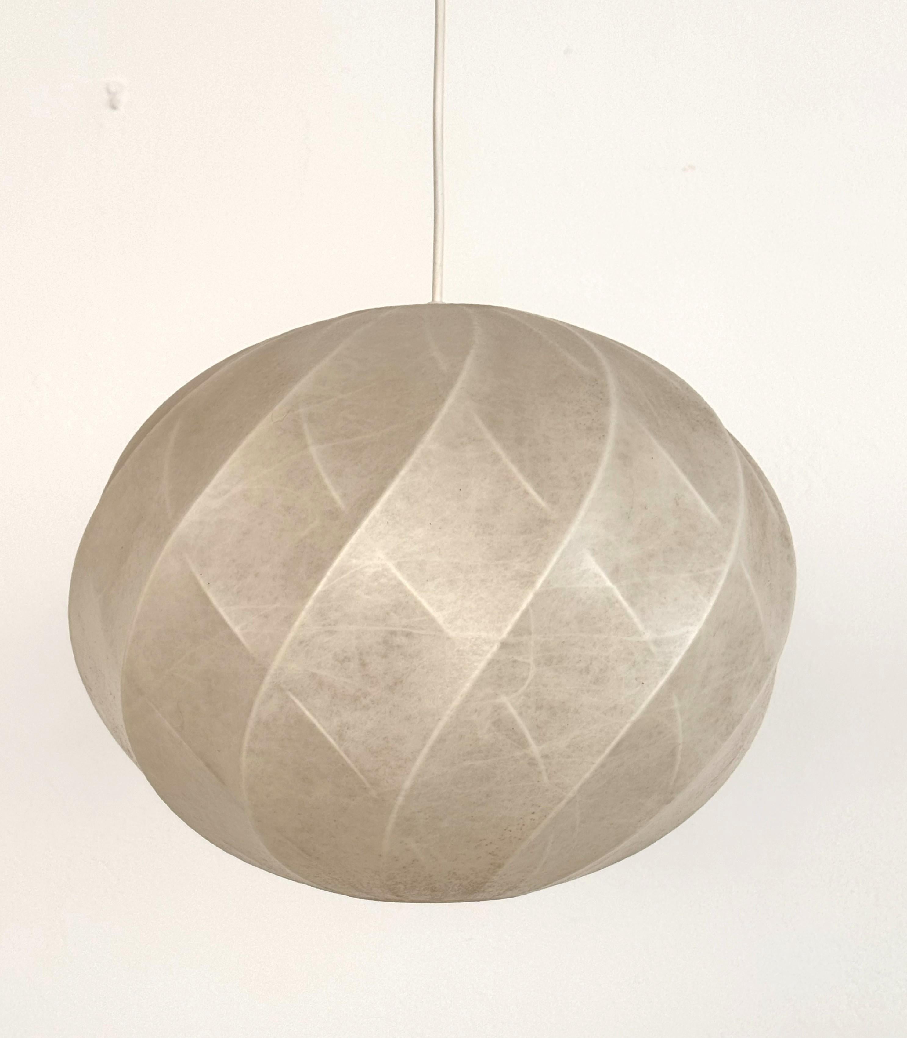 Lampada a sospensione Cocoon di Goldkant, metà secolo, anni '80 in vendita 1