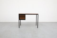 Bureau ou coiffeuse du milieu du siècle de Coen de Vries en métal émaillé et faux noyer