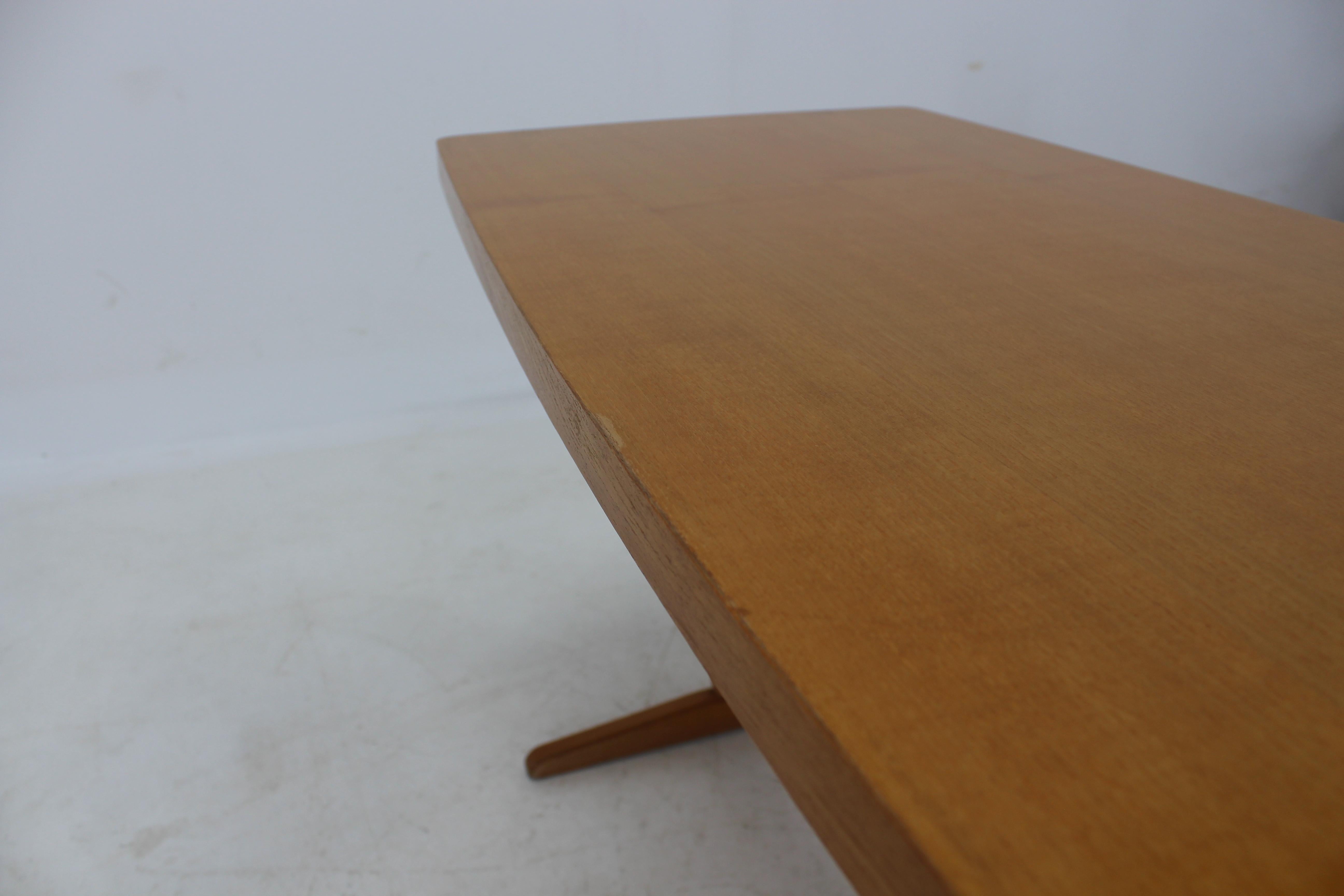 Midcentury Coffee Table, by Interier Praha, 1969s For Sale 3