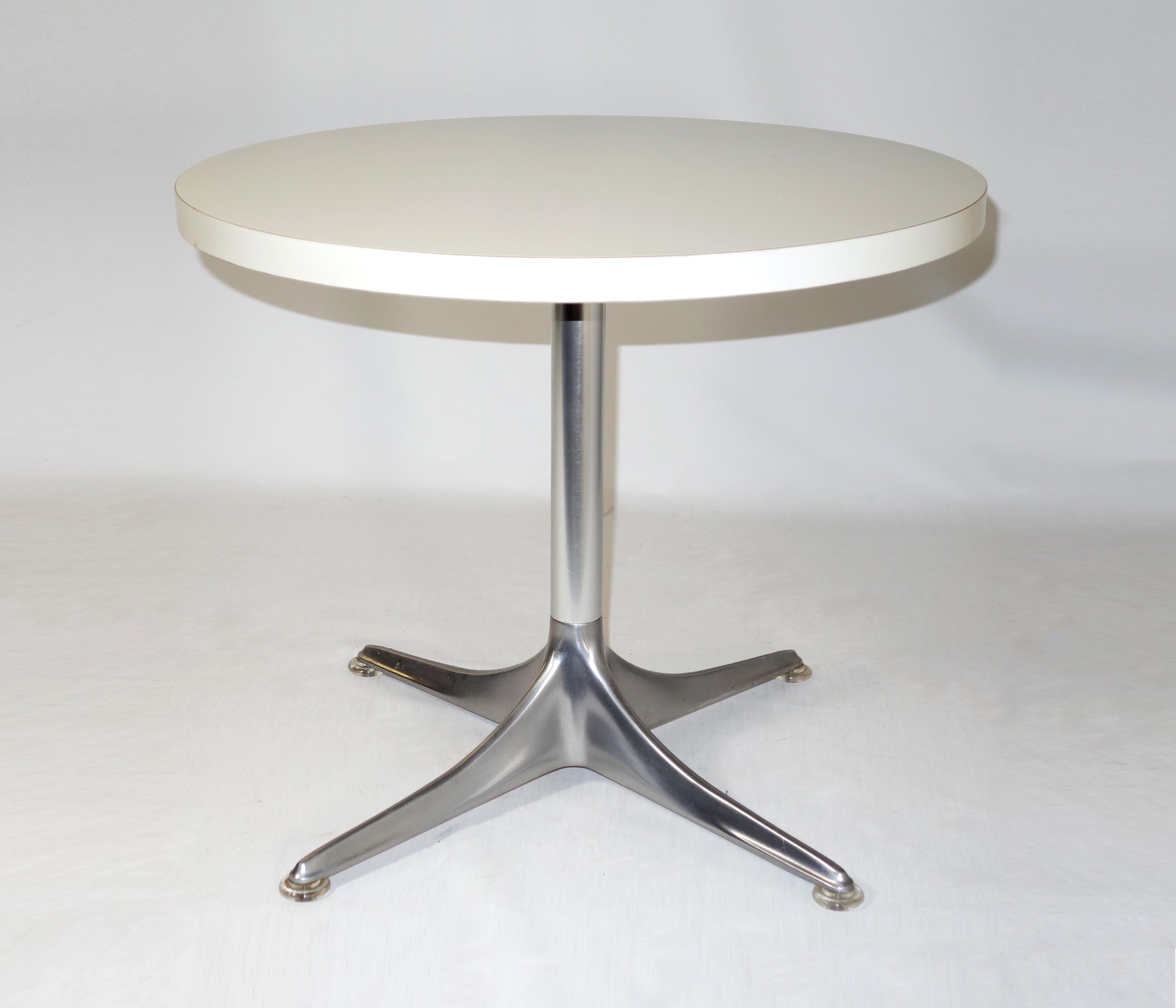 Midcentury Coffee or Occasional Sedia Table F214 by Horst Brüning for COR For Sale 2
