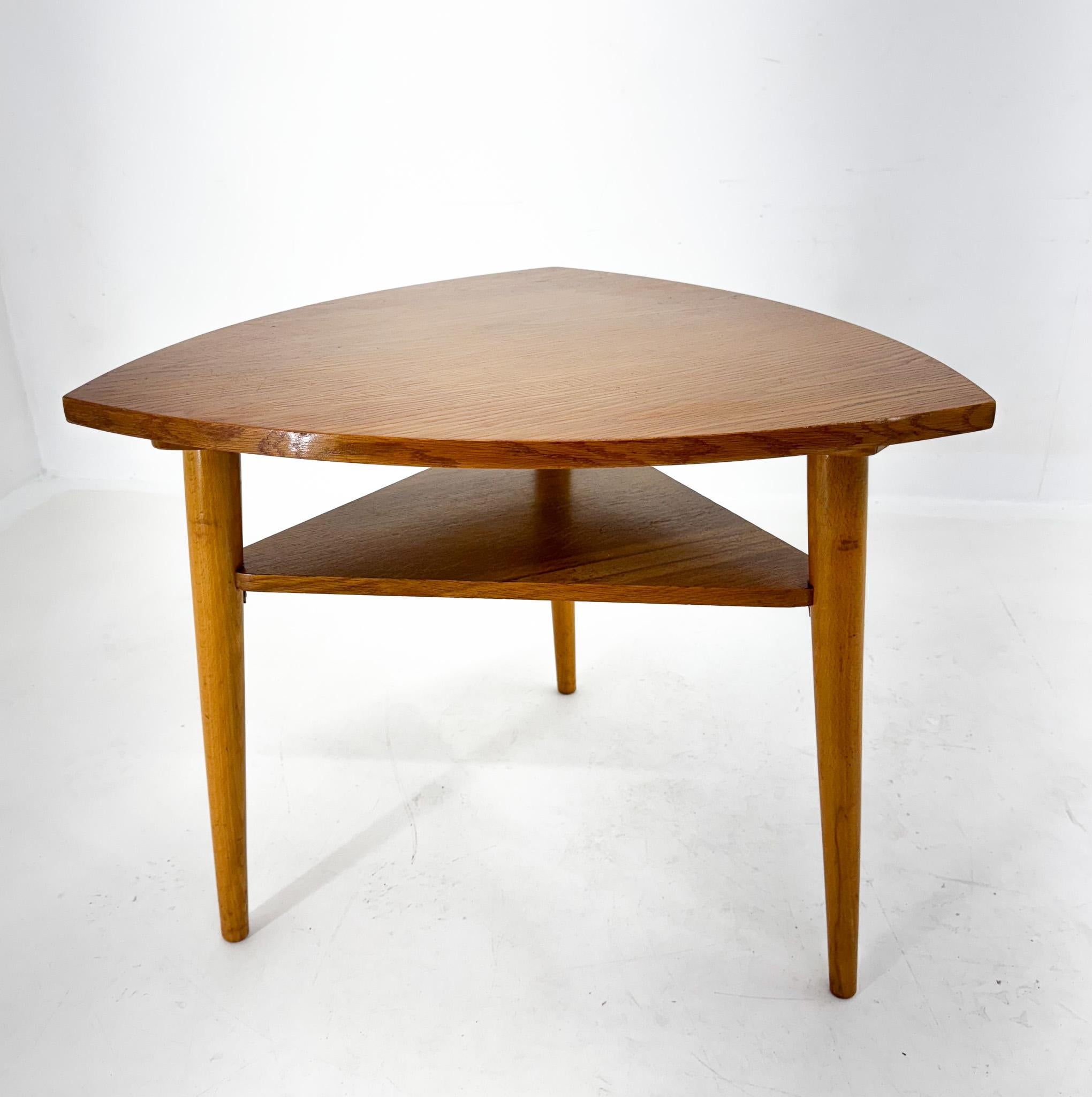 Mid-Century Coffee or Side Table, Czechoslovakia For Sale 1