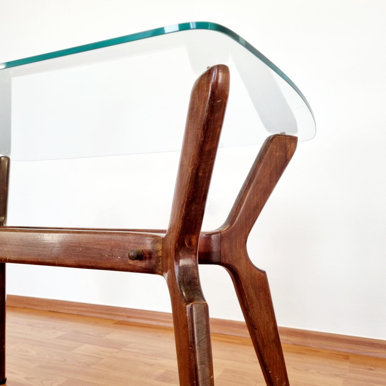 italien Table basse ou d'appoint du milieu du siècle dernier, design d'Ico Parisi pour Cassina, Italie, années 60 en vente