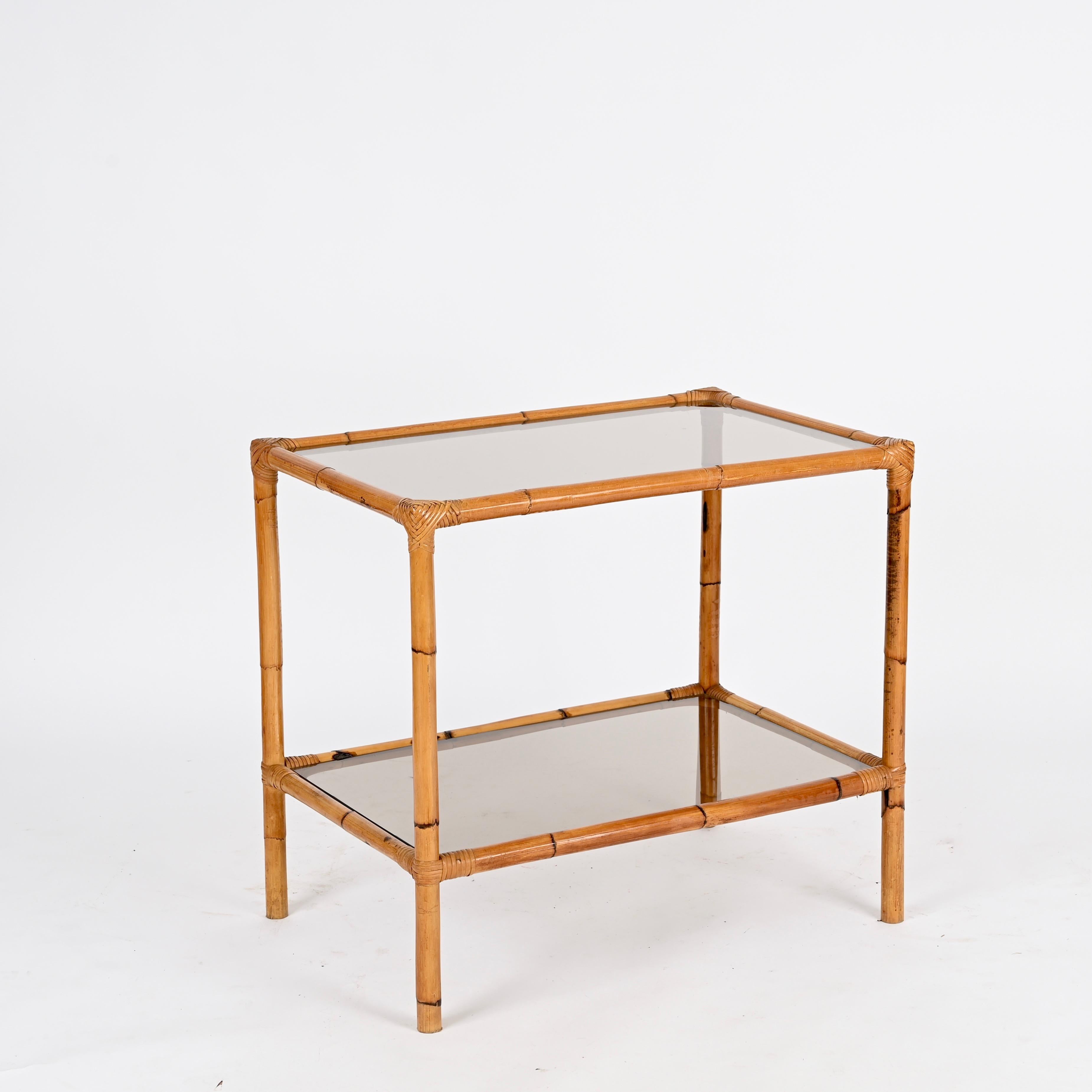 Mid-Century Coffee or Side Table in Bamboo, Rattan and Smoked Glass, Italy 1960s in vendita 1