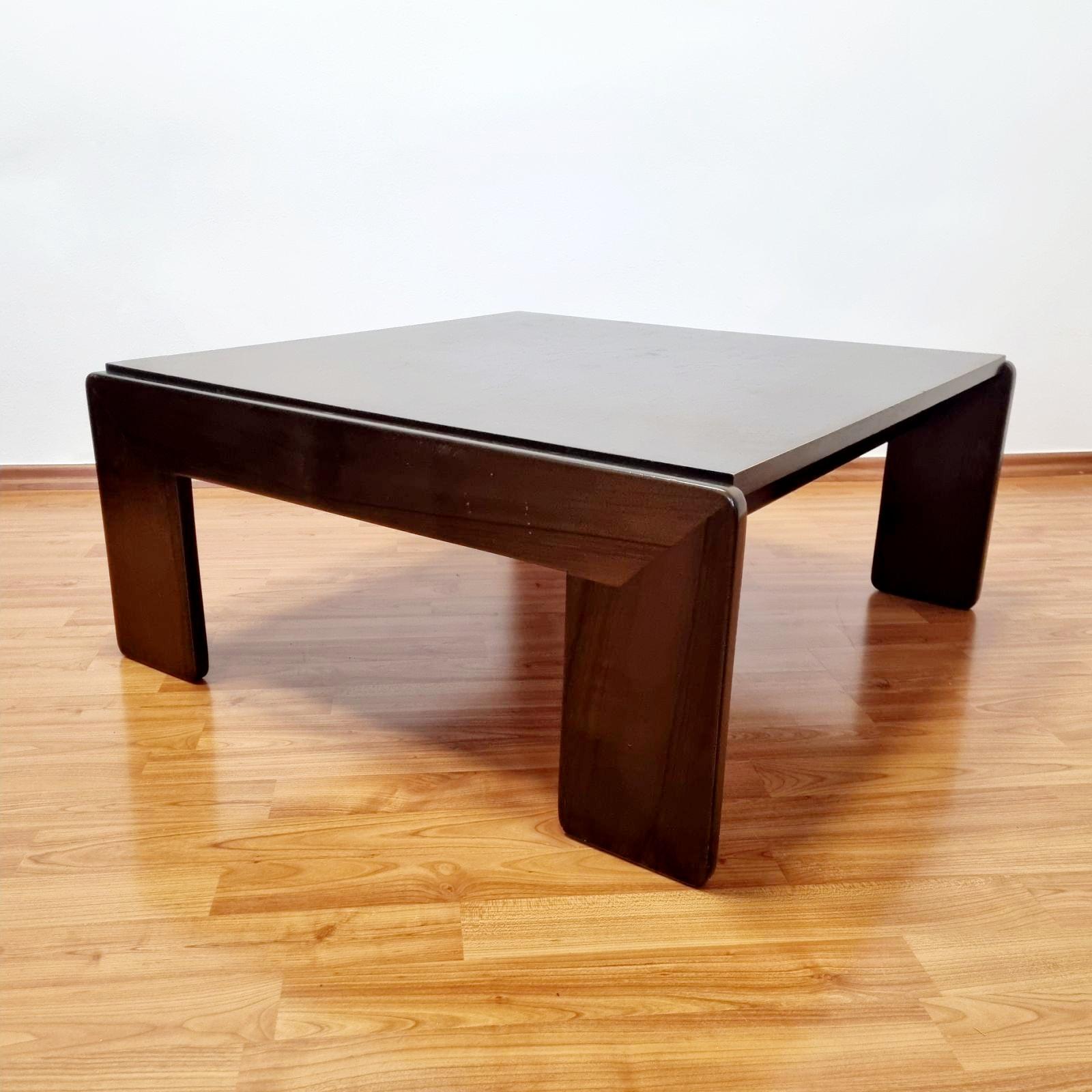 Milieu du XXe siècle Table basse Bastiano par Tobia & Afra Scarpa pour Gavina, Italie, années 60 en vente