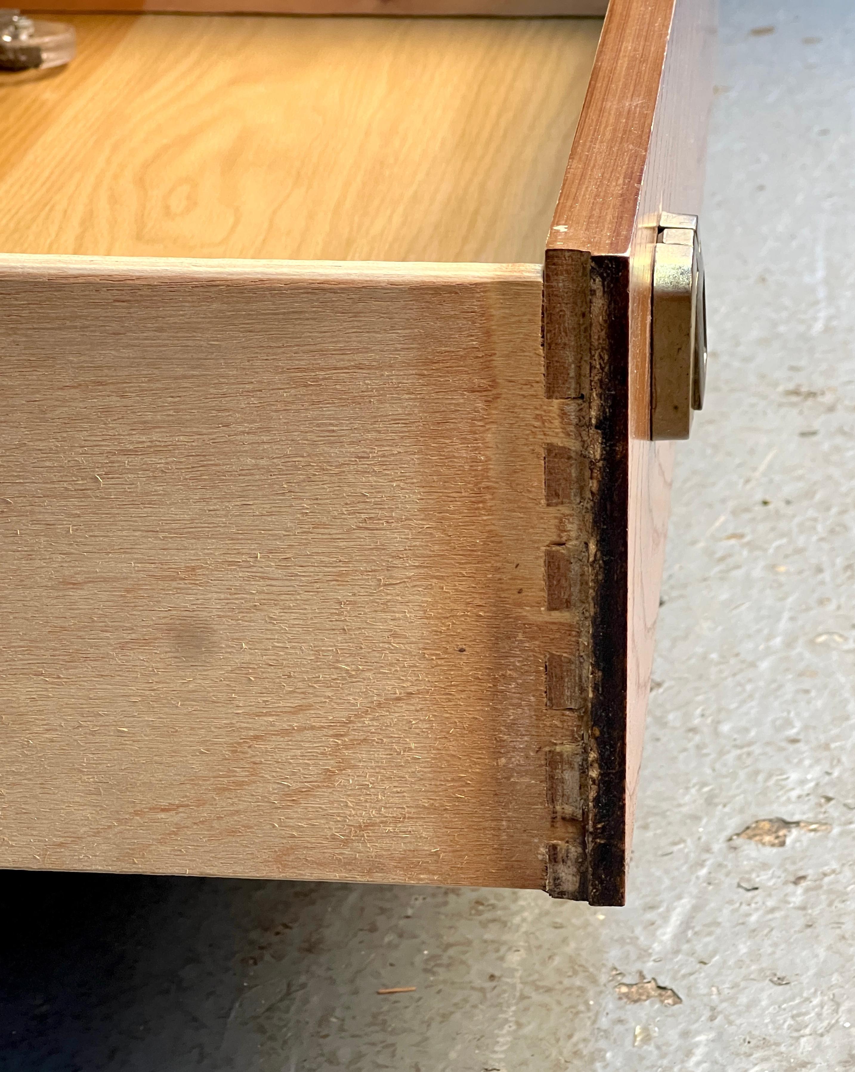 Tavolino da caffè di metà secolo di Bassett Furniture in vendita 1