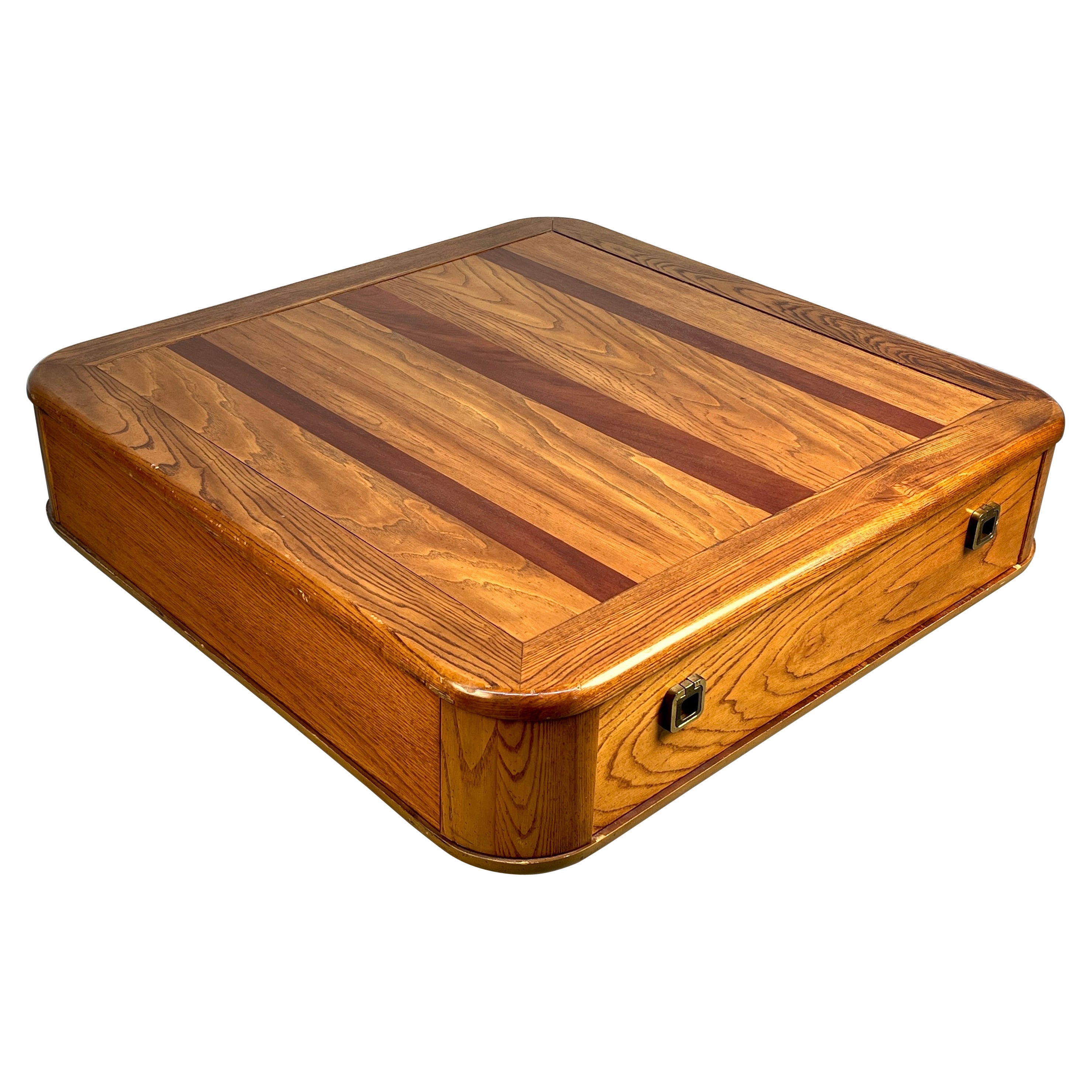 Tavolino da caffè di metà secolo di Bassett Furniture in vendita