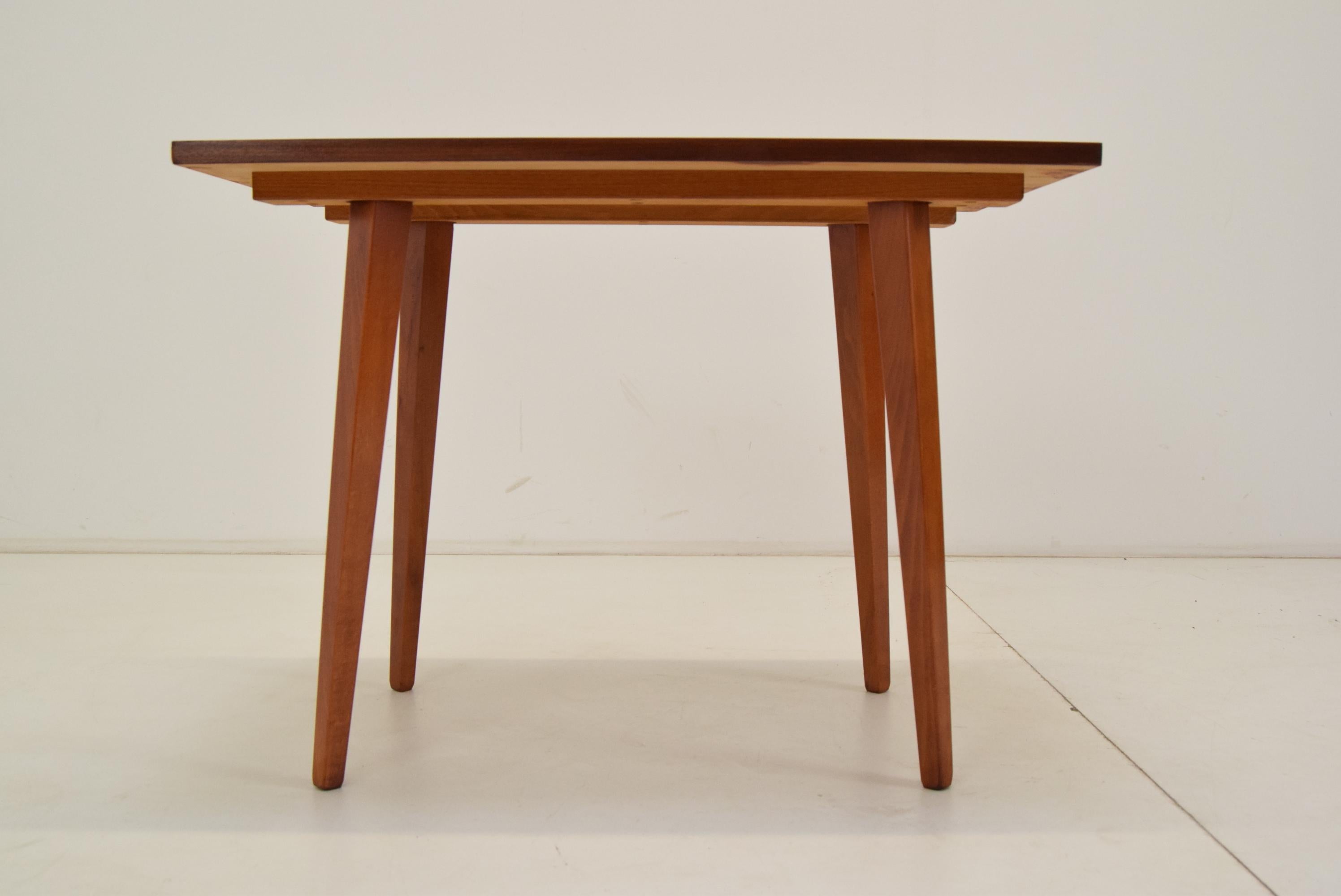 Wood Mid-Century Coffee Table by Frantisek Jirak for Tatra Nabytek, 1960's For Sale