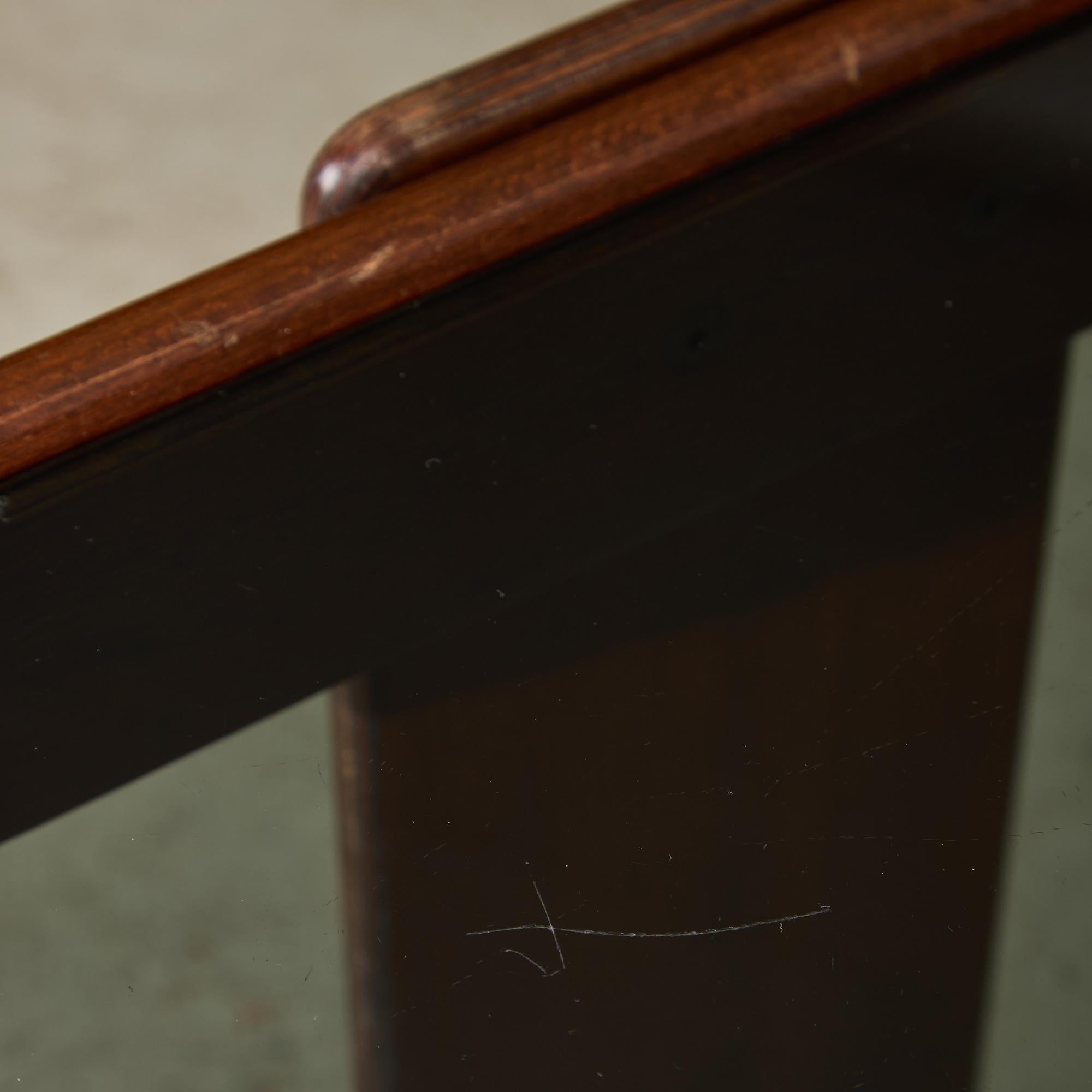 Table basse du milieu du siècle dernier de Gianfranco Frattini pour Cassina, années 1960 en vente 3