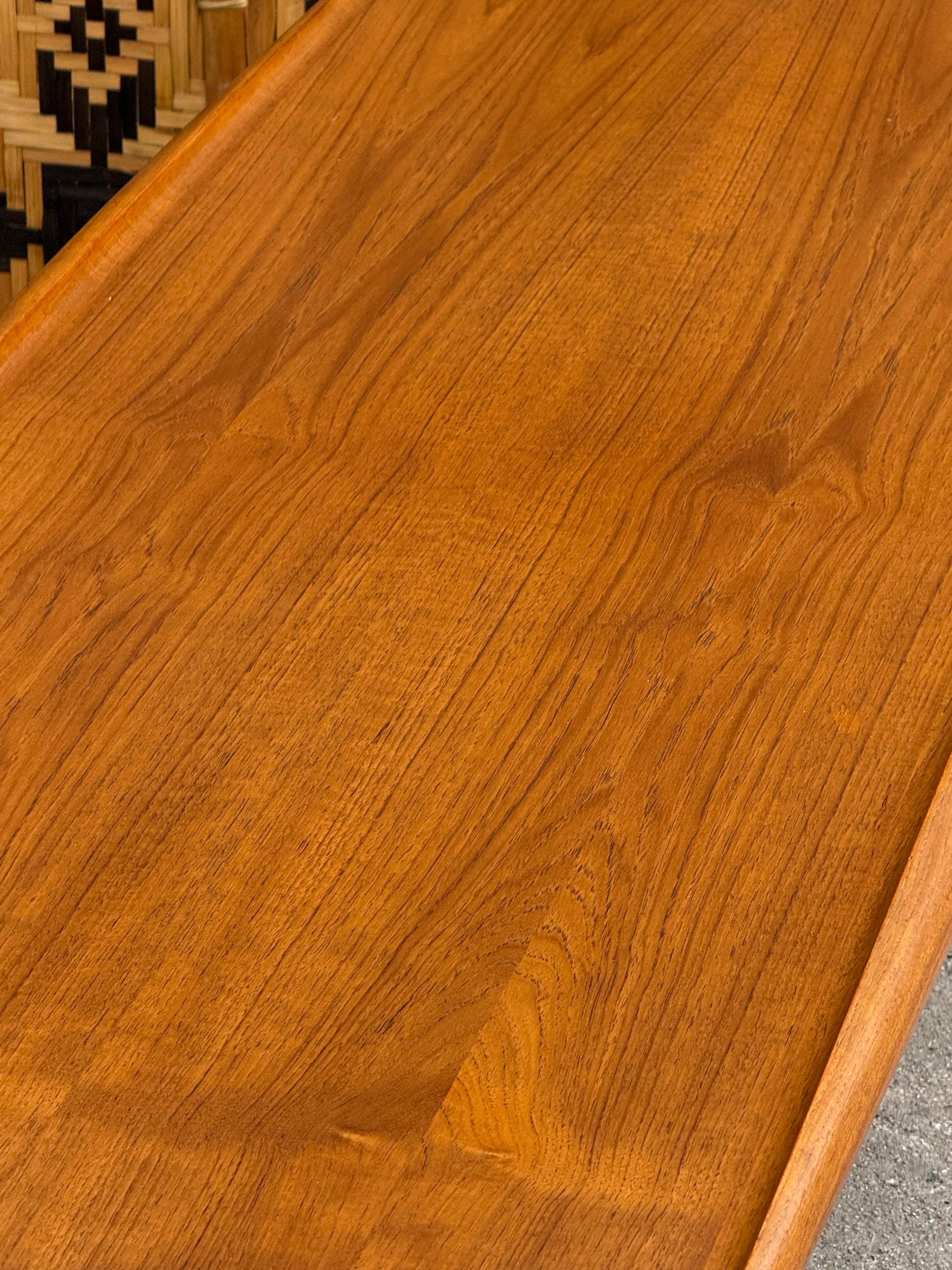 Tavolino da caffè del medio secolo di Grete Jalk by Glostrup in vendita 2