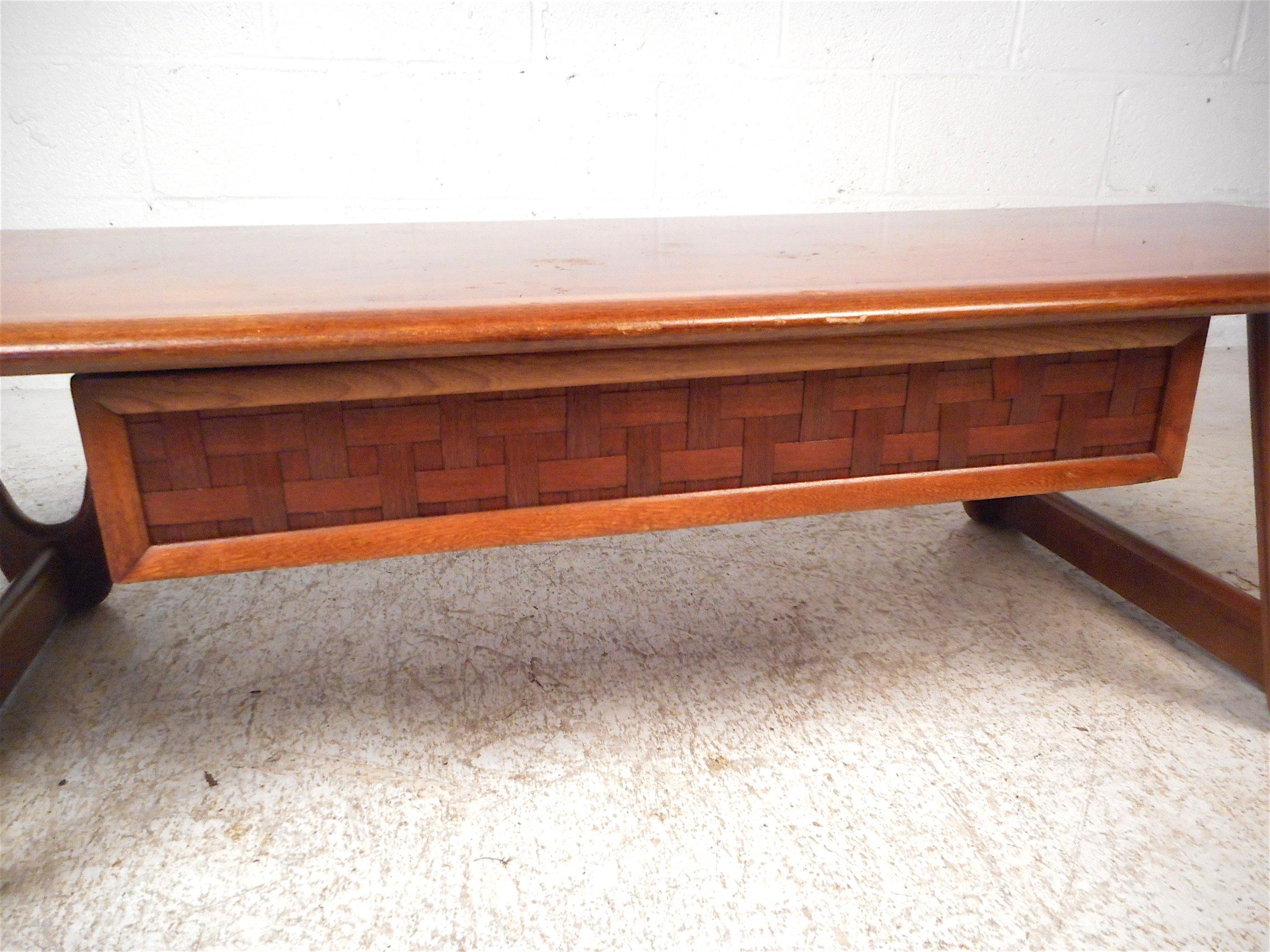 Mid-20th Century Midcentury Coffee Table by Lane Furniture