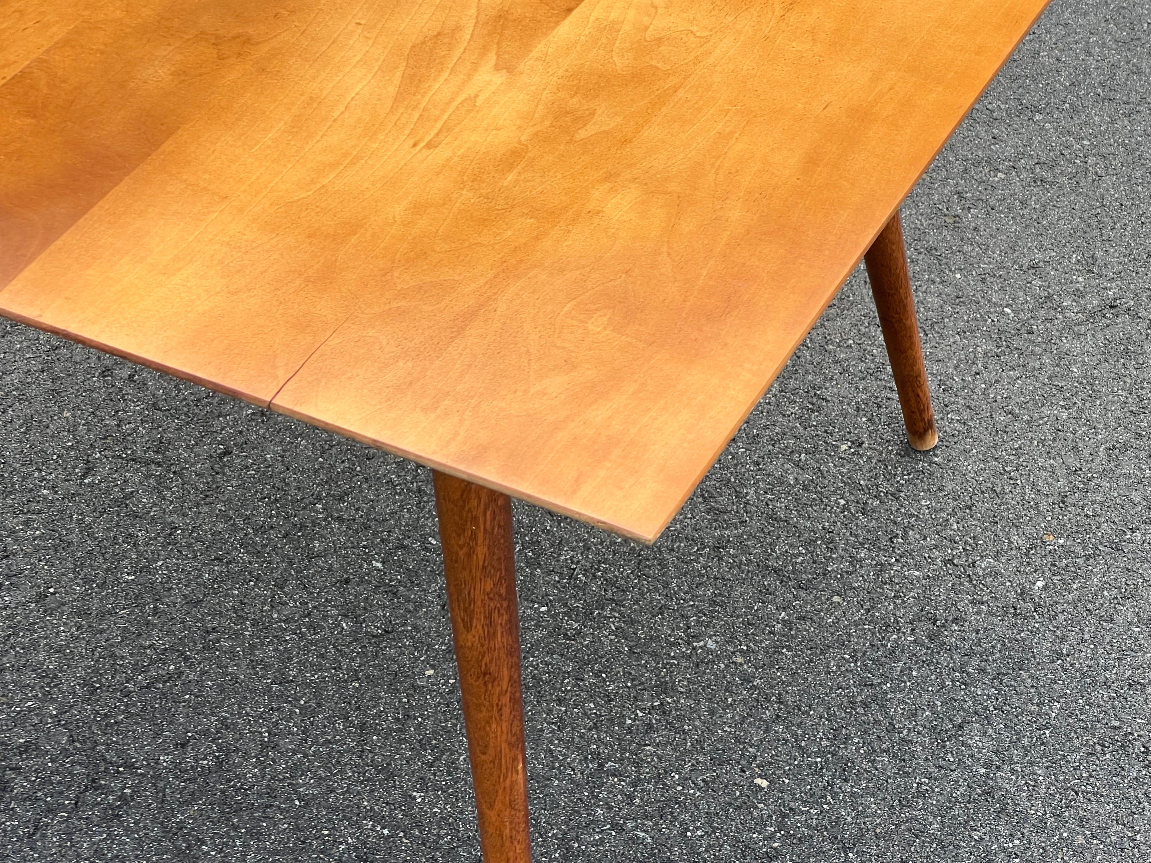 Mid-Century Coffee Table by Paul McCobb for Planner Group  In Good Condition For Sale In Raleigh, NC