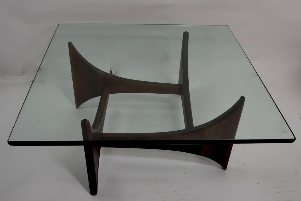 Midcentury Coffee Table by Pearsall 2