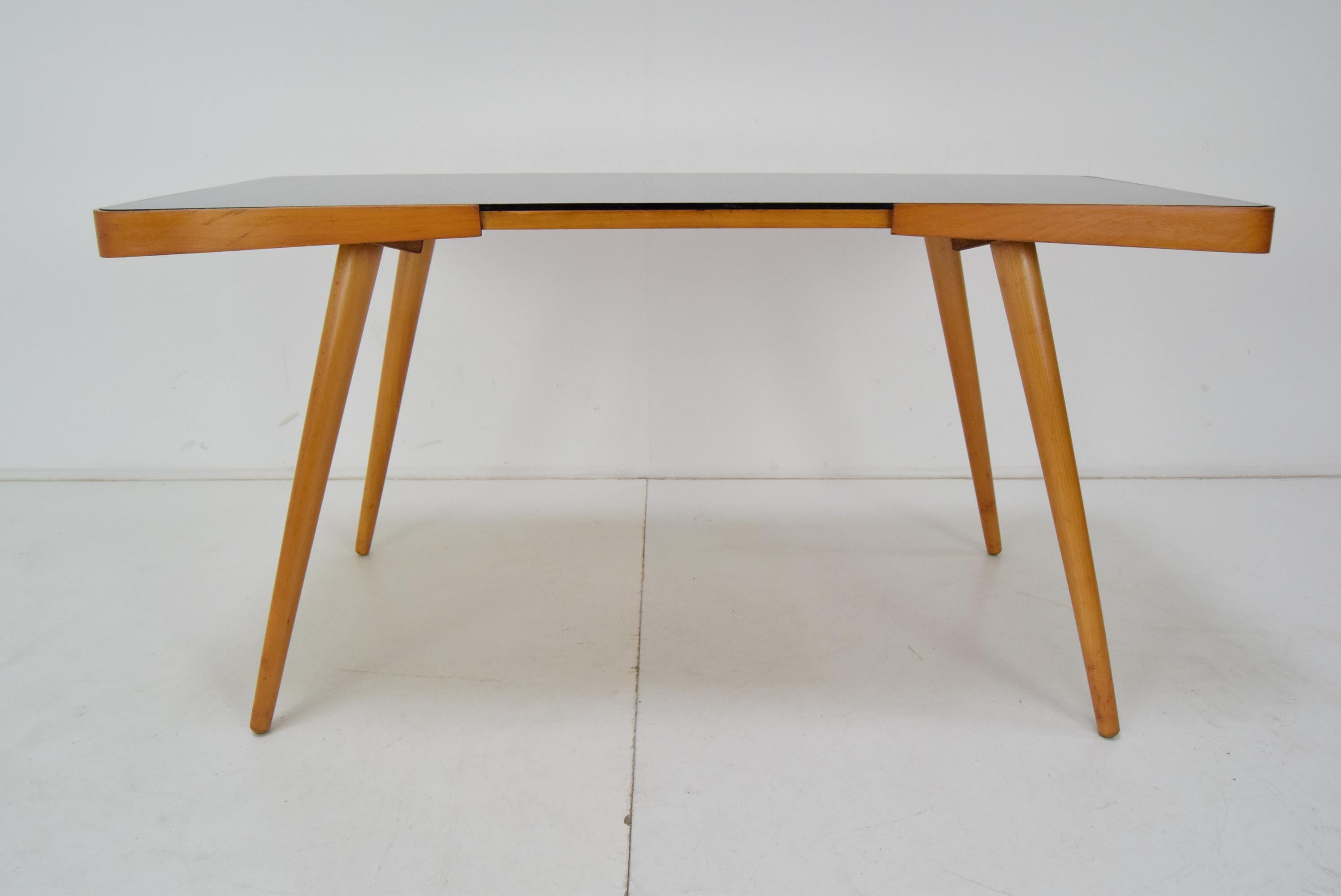 Mid-Century Coffee Table Designed by Miroslav Navrátil, 1960's In Good Condition In Praha, CZ