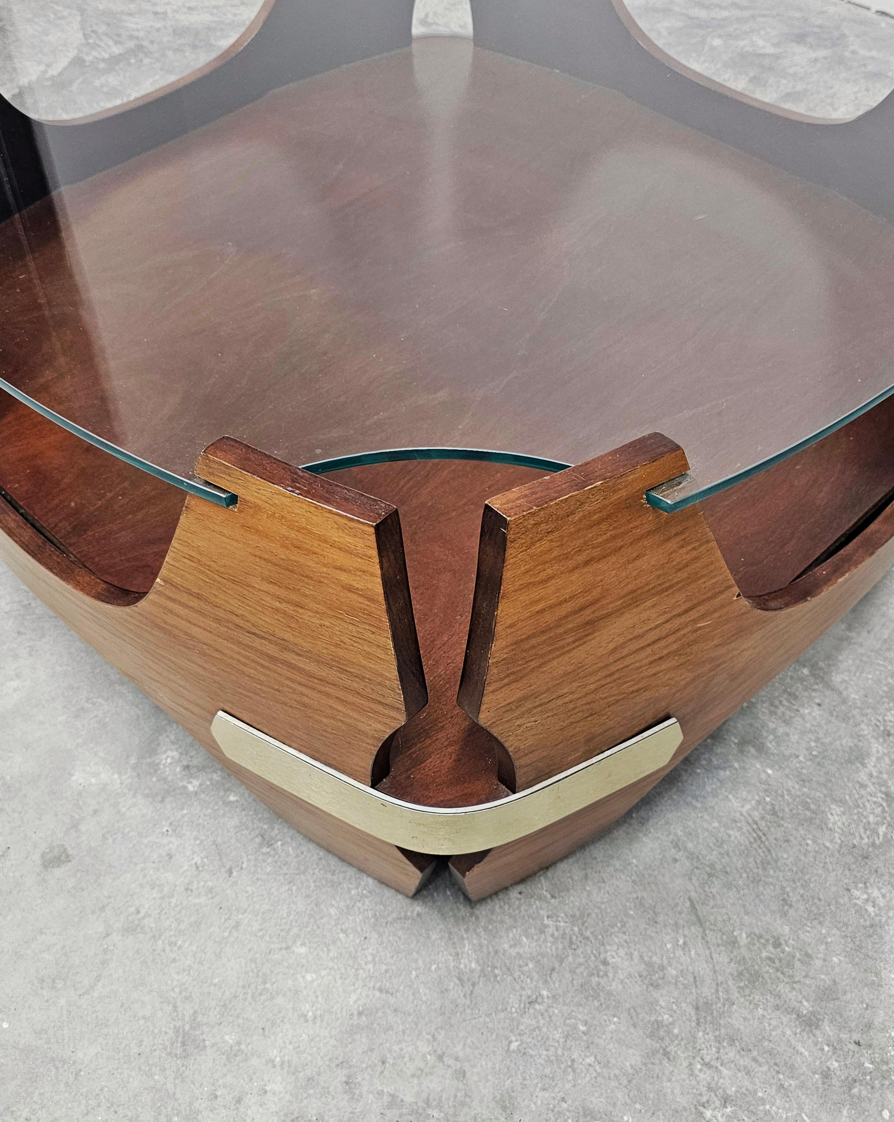 Mid Century Coffee Table done in bent plywood, with glass top, Italy 1940s For Sale 1