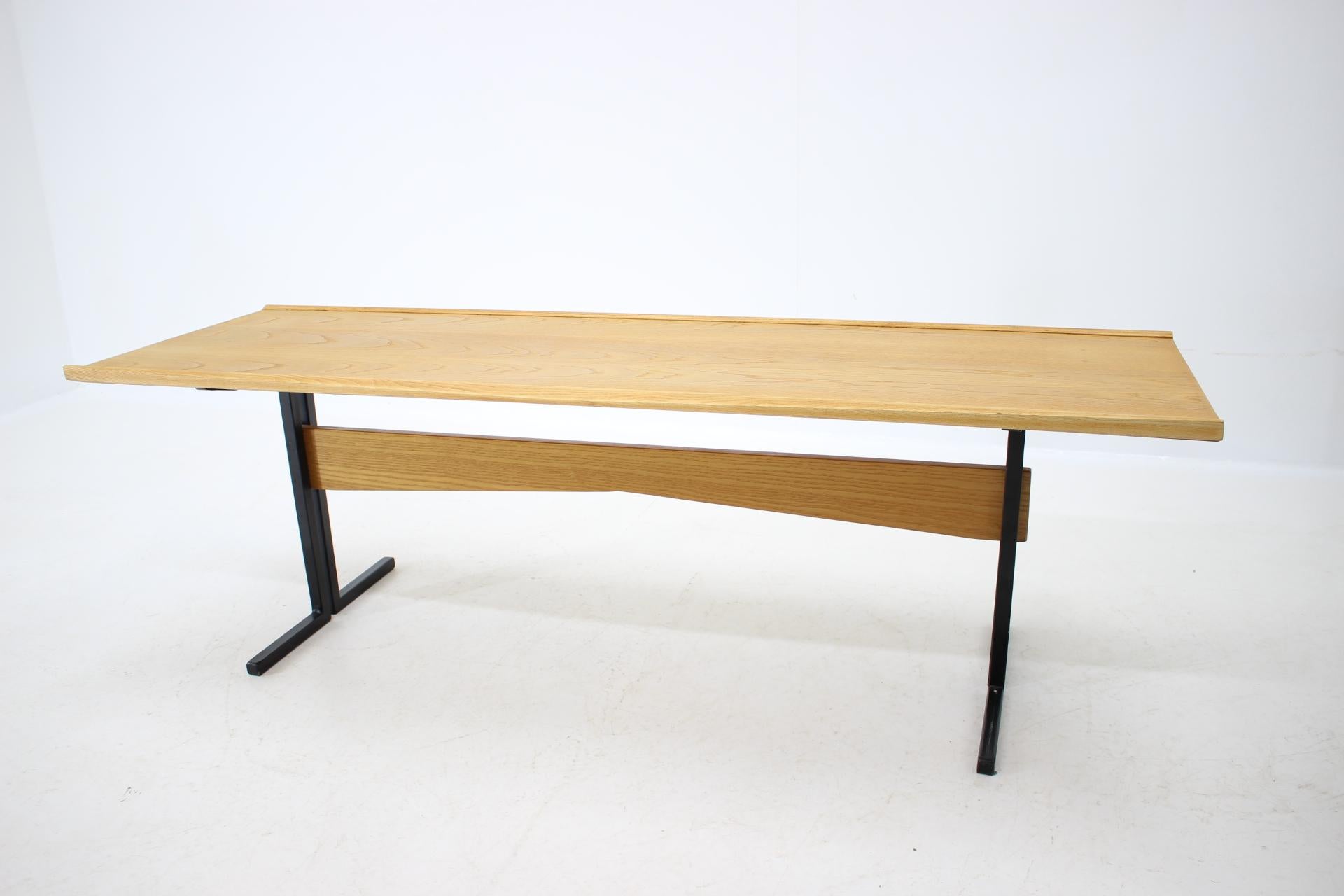- Sehr praktisch
- Seltener Typ
- Restaurierung von Holz.