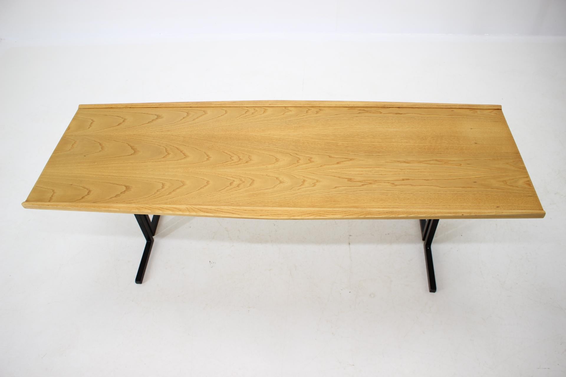 Midcentury Coffee Table from Denmark, 1960s In Good Condition For Sale In Praha, CZ