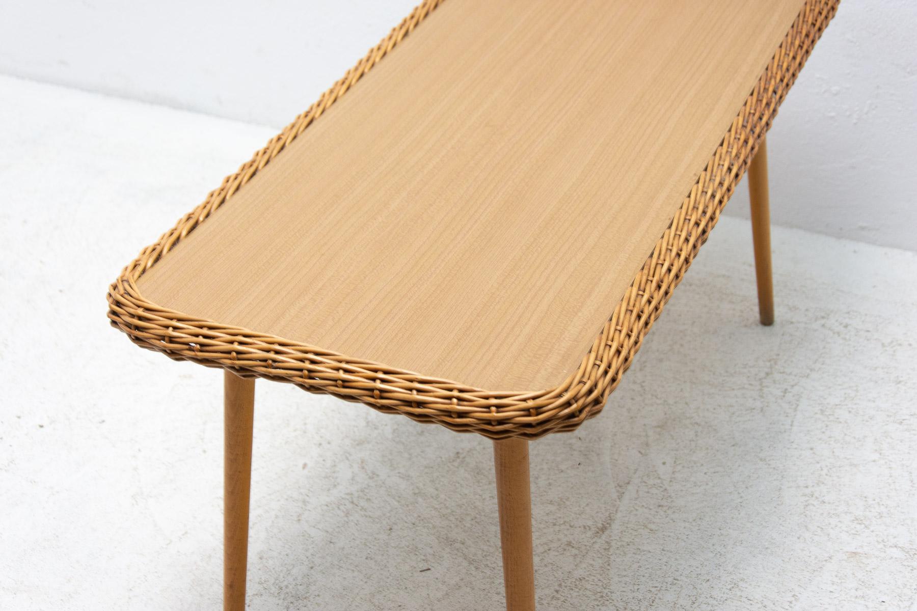 Mid Century Coffee Table from Uluv, Czechoslovakia, 1960´s For Sale 1