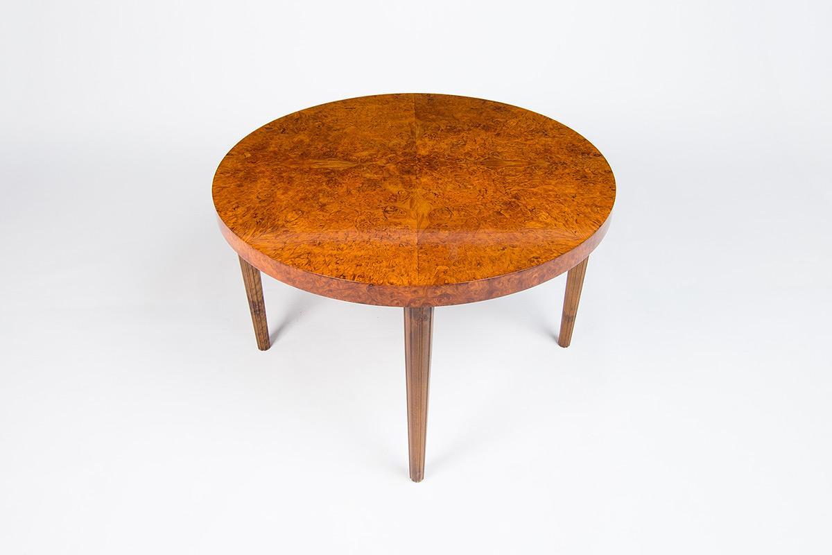 Scandinavian Modern Mid-Century Coffee Table in Burr Walnut, Swedish Design 1940’s For Sale