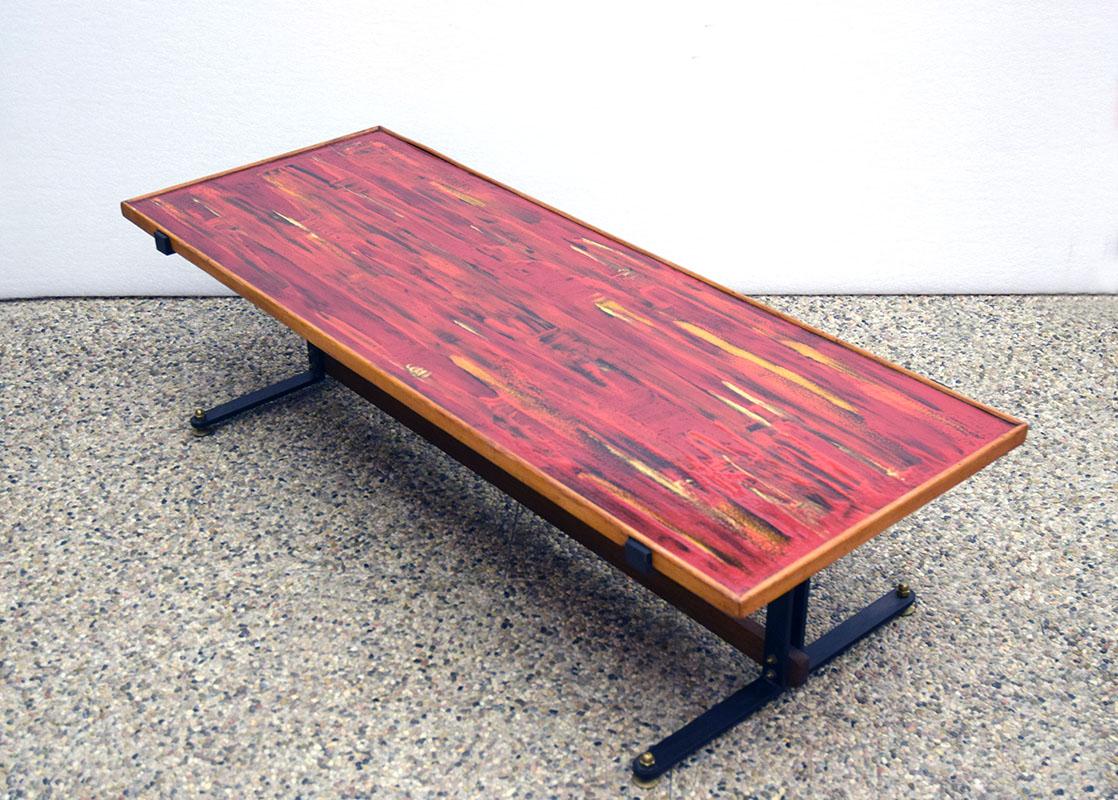Italian Mid-century coffee table in enamelled copper, 1950s For Sale