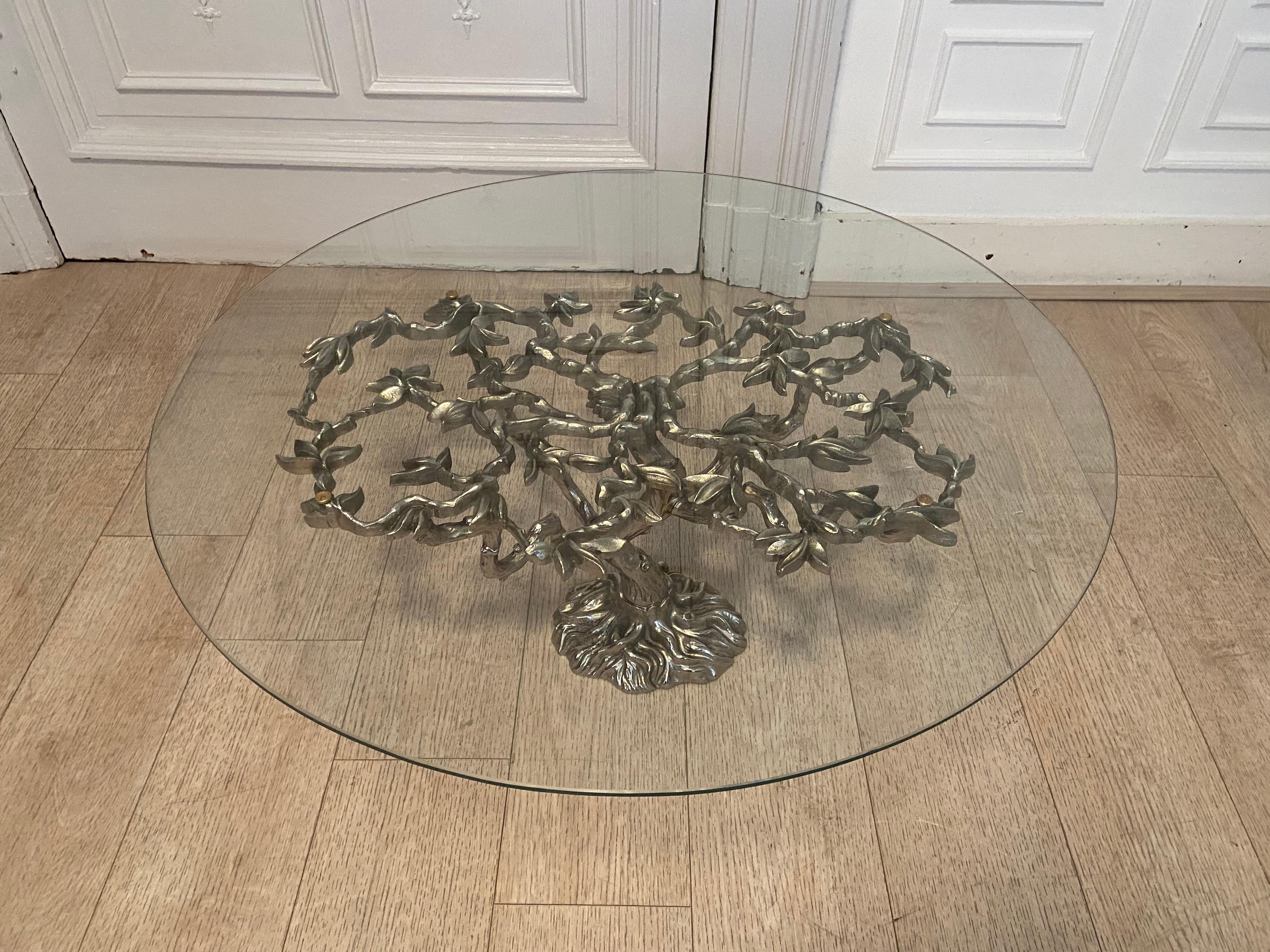 Metal Mid Century Coffee Table in Silver Color from the 1970s Design with Vegetable