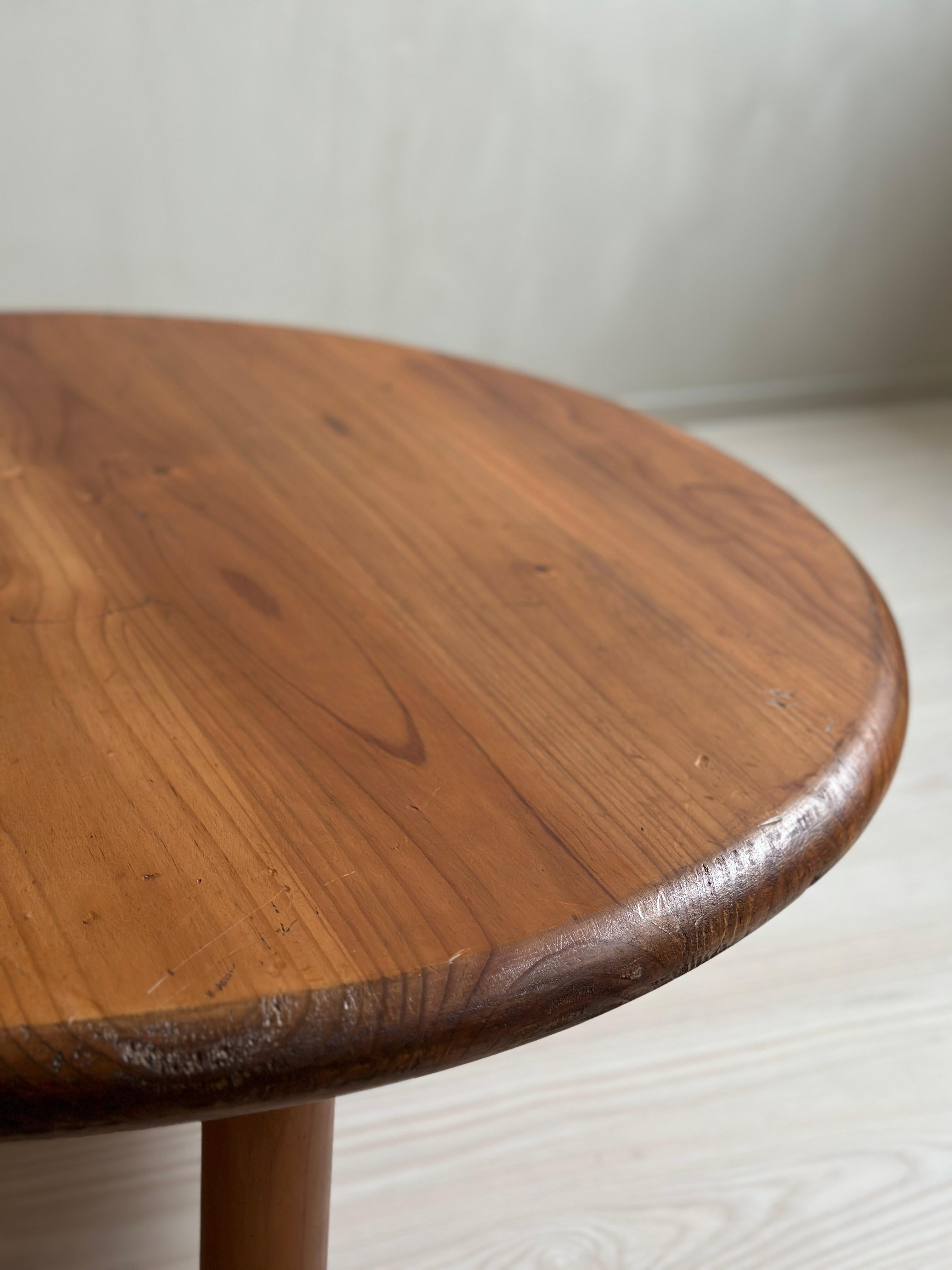 Midcentury Coffee Table in the Manner of Charlotte Perriand, Pine, circa 1960s 1