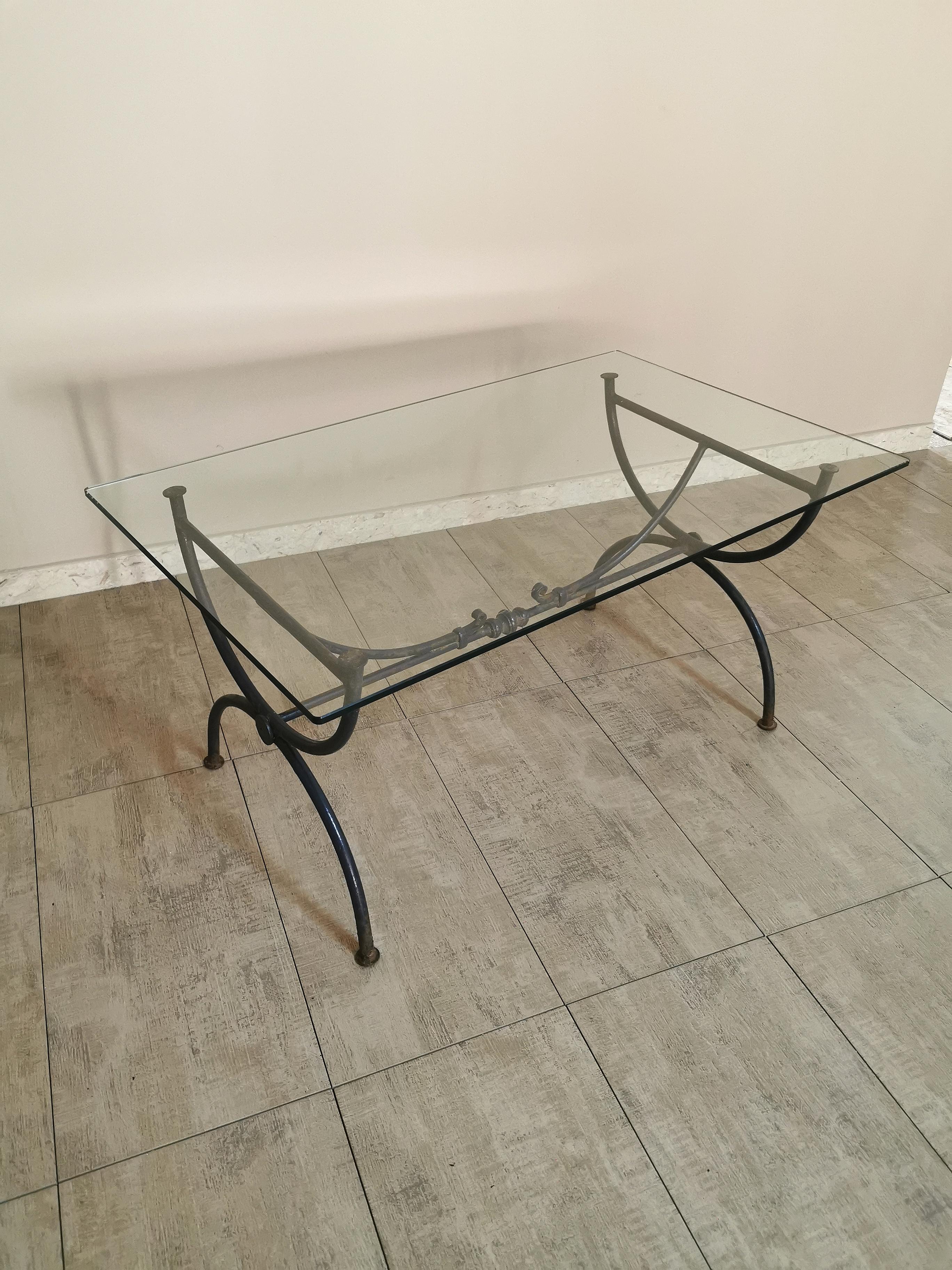Midcentury Coffee Sofa Table Cocktail Iron Glass 20th Century Italian Design In Good Condition In Palermo, IT