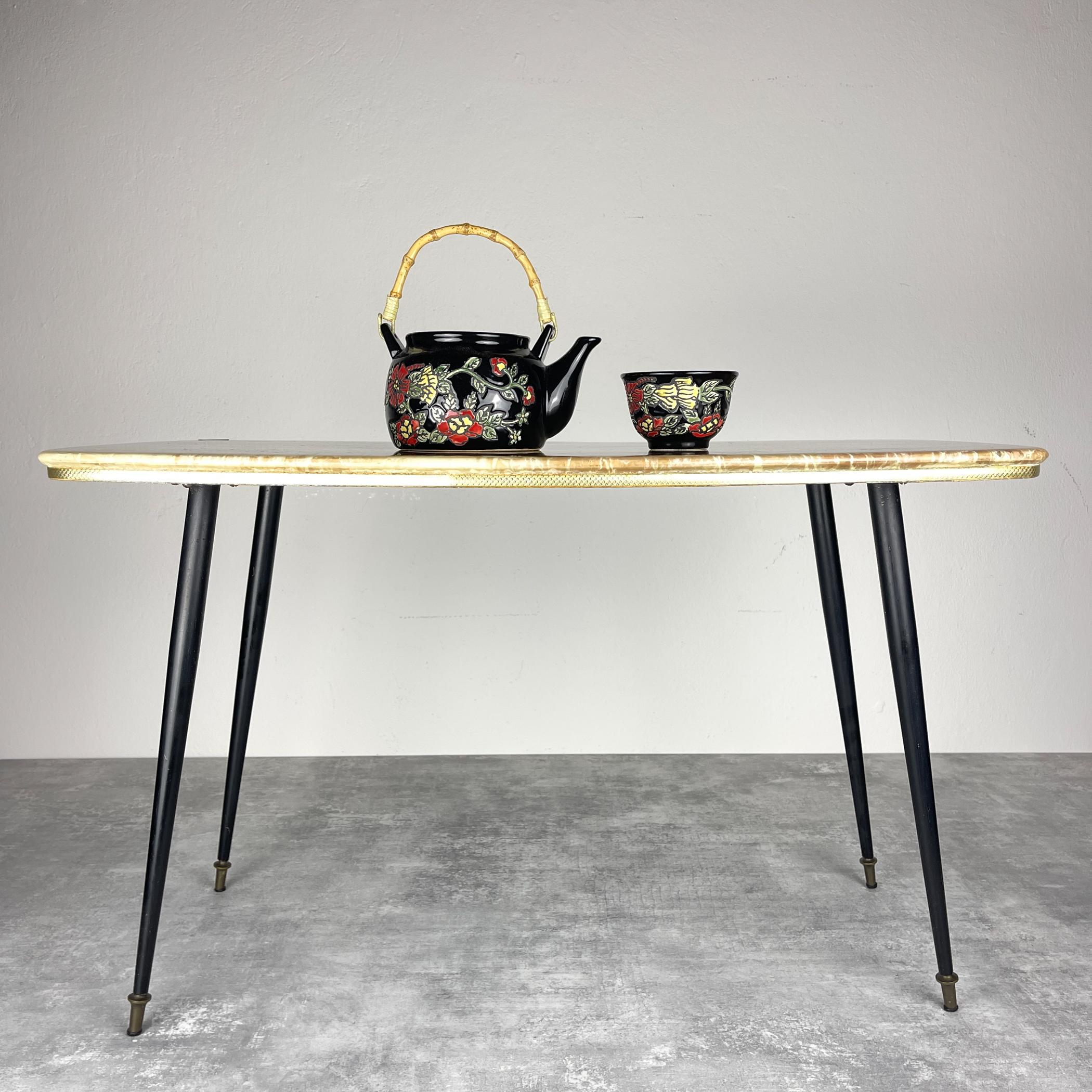 Mesa de centro de mediados de siglo Italia Años 50 Metal en venta