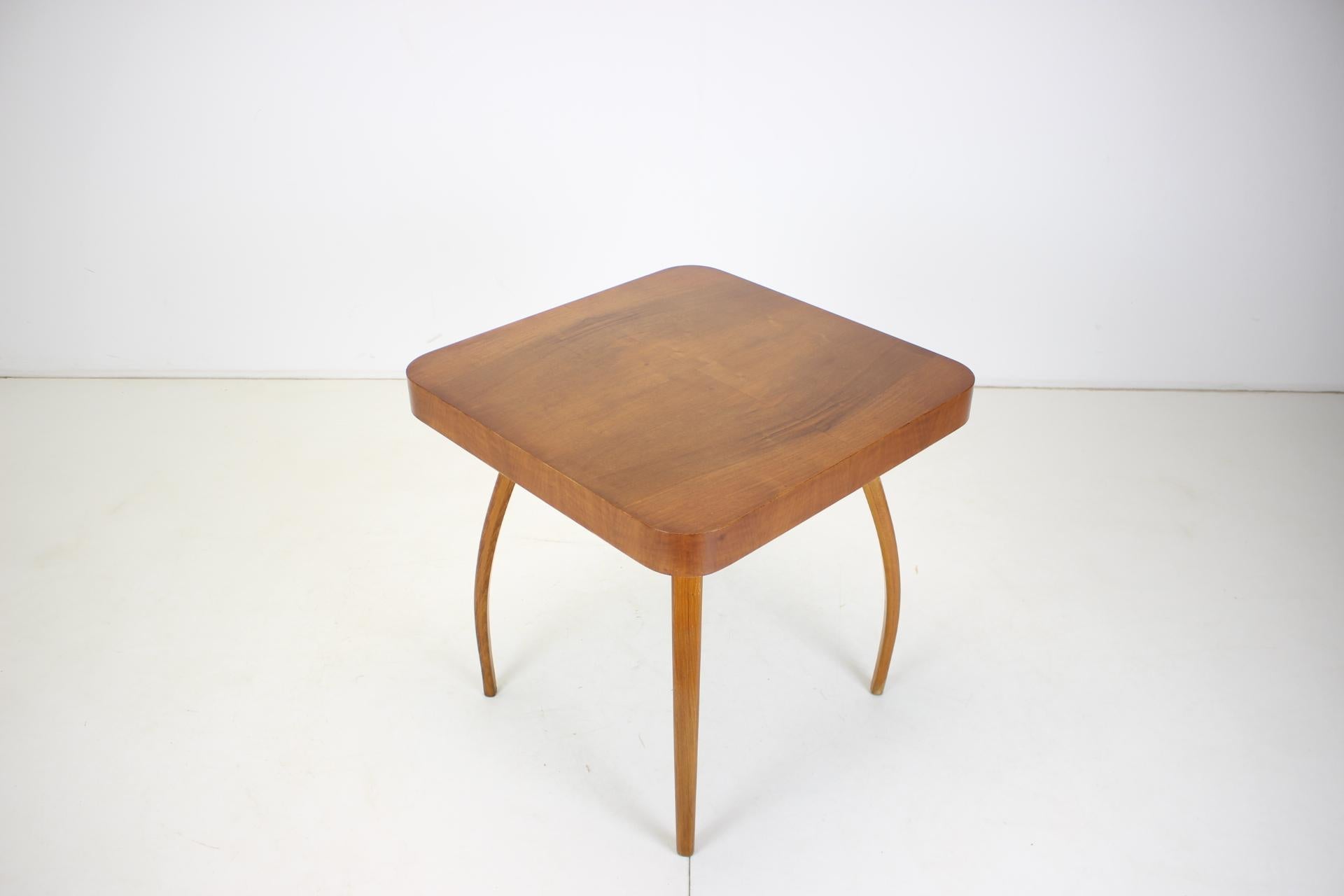 Mid-Century Modern Mid-Century Coffee Table 