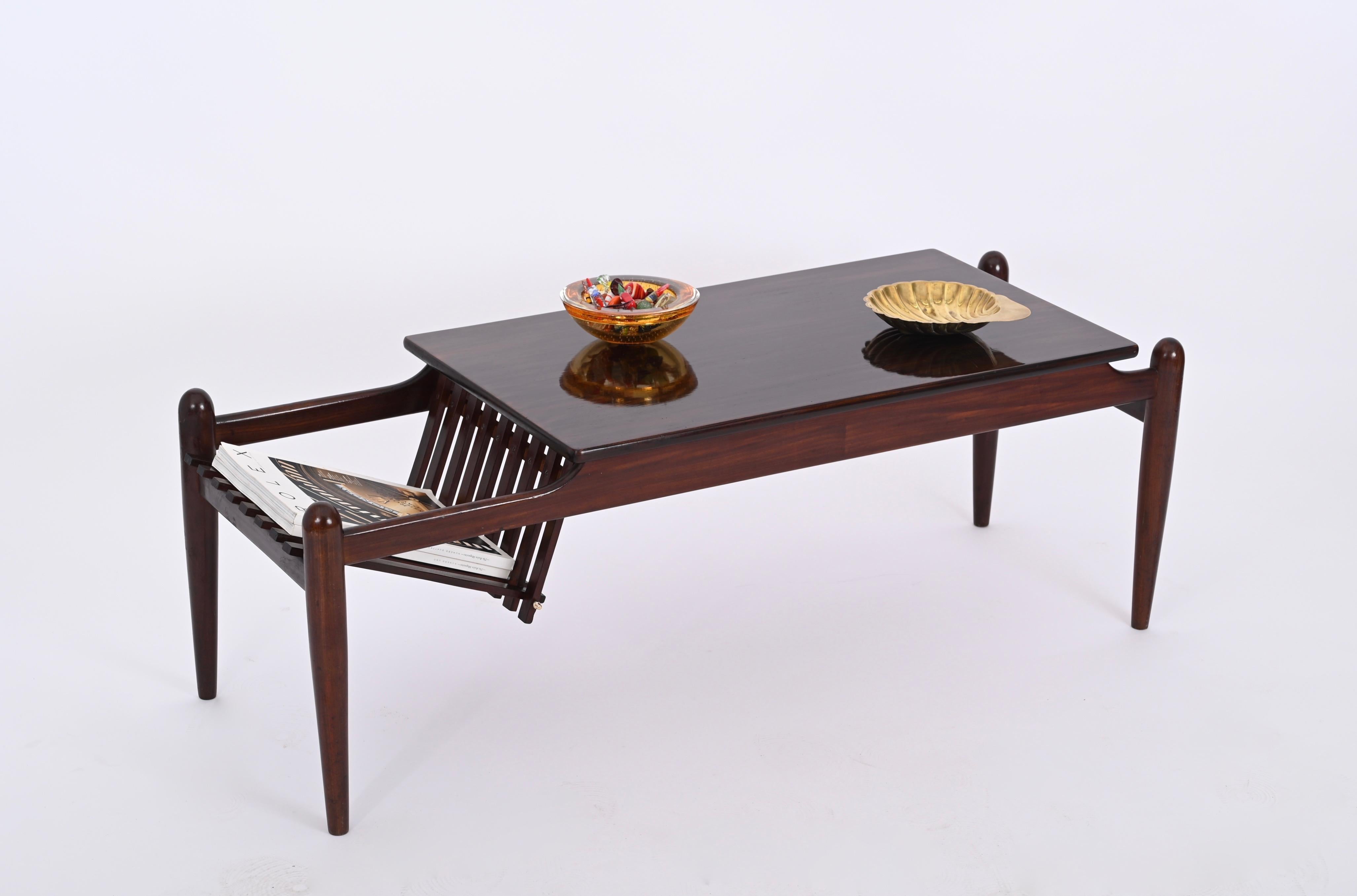 Midcentury Coffee Table with Magazine Rack in Teak Wood, Italy 1960s For Sale 10