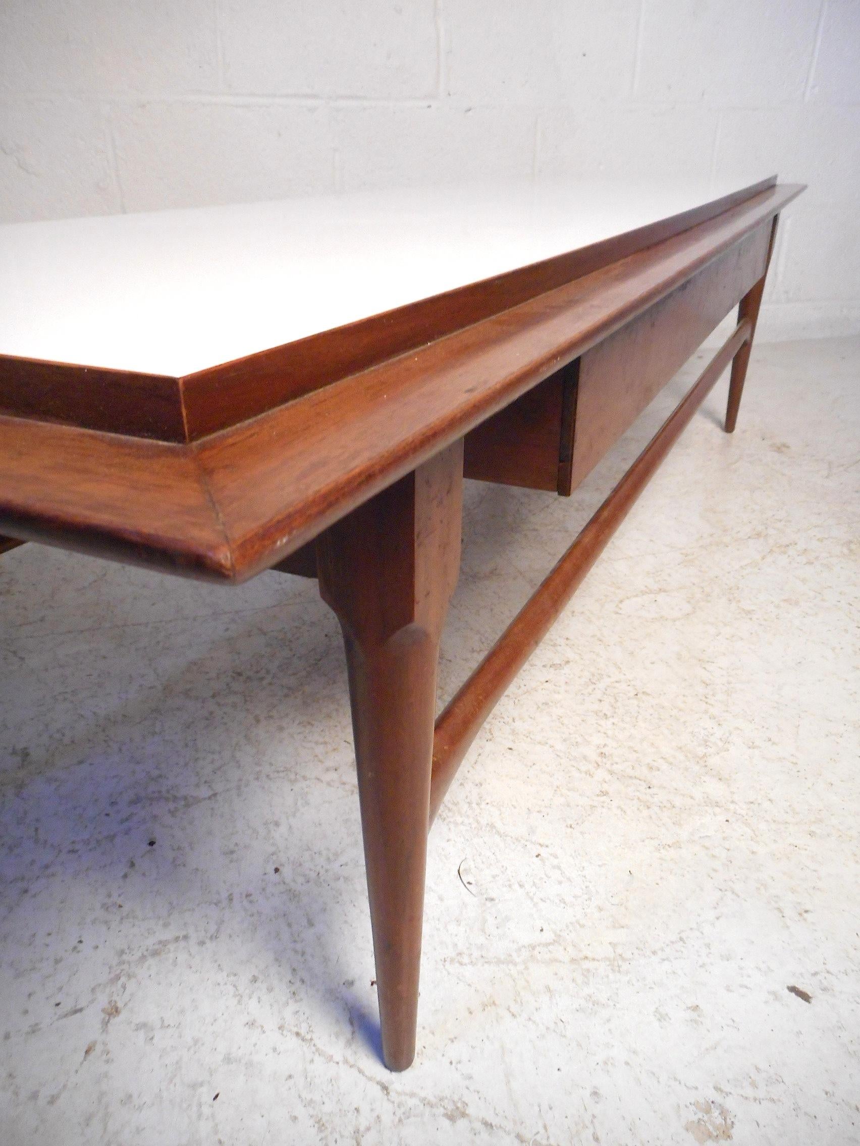 Late 20th Century Midcentury Coffee Table with White Laminate Top
