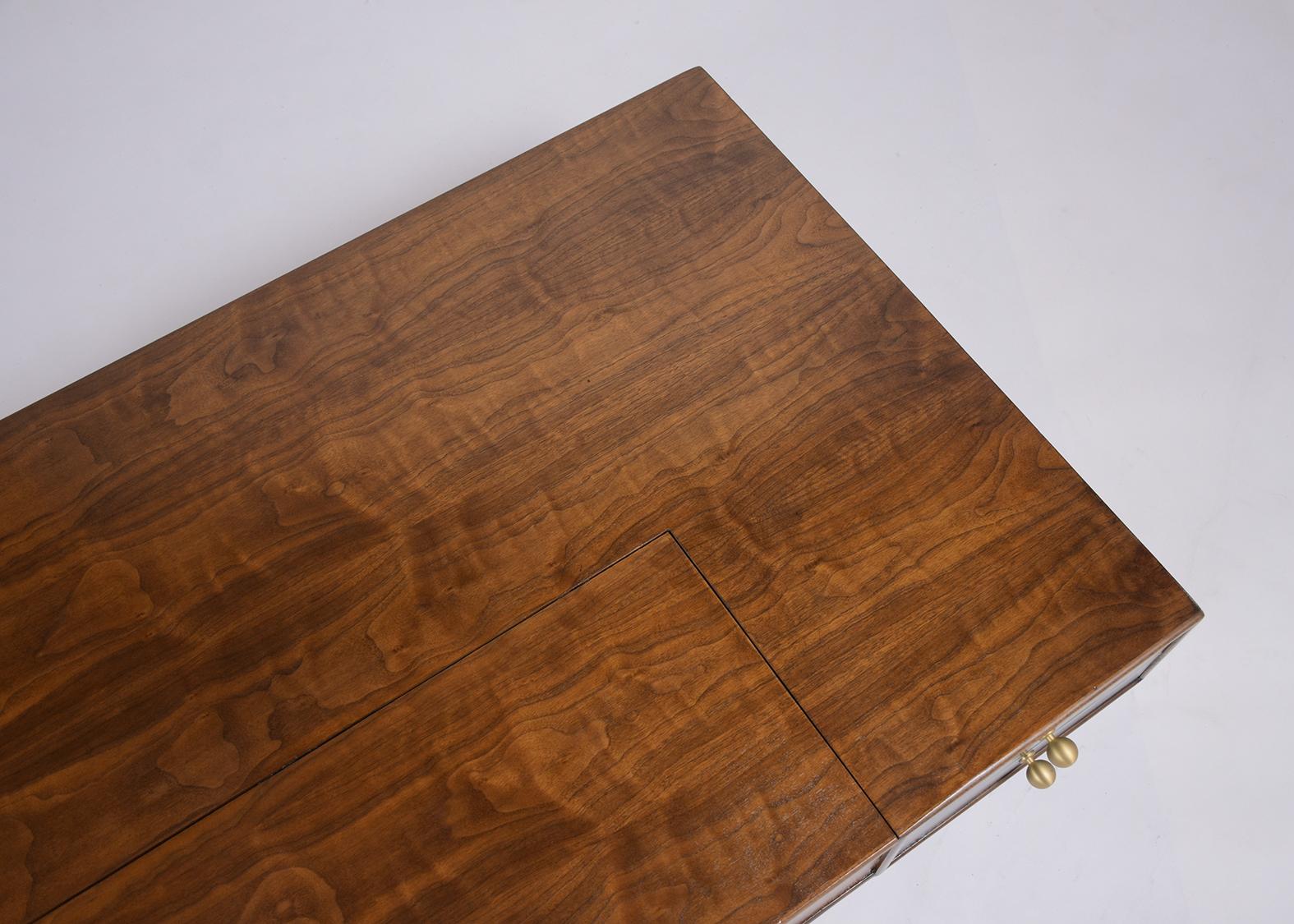 Mid-20th Century Mid-Century Modern Walnut Lacquered Coffee Table