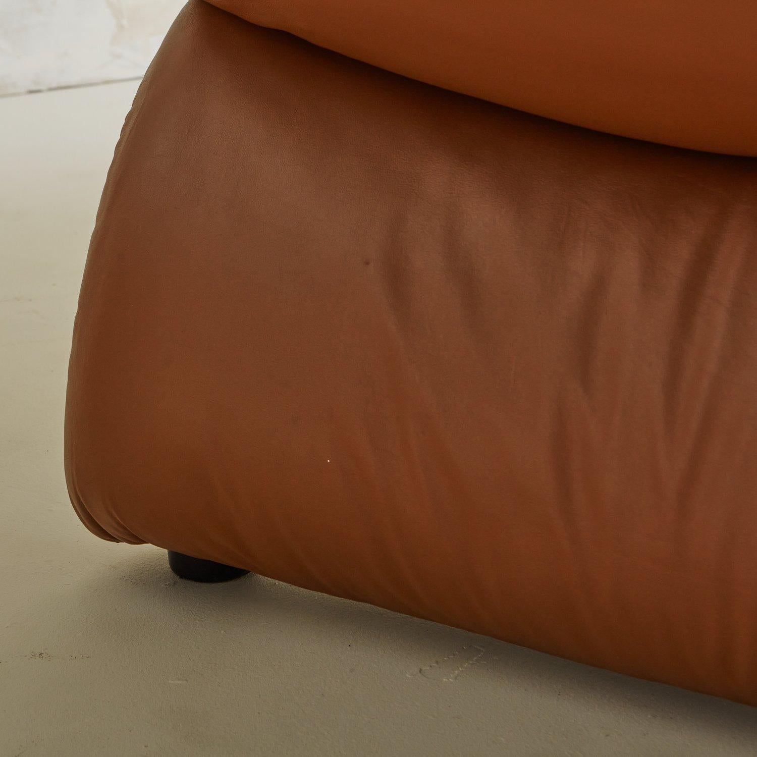 Mid Century Cognac Leather Chaise Lounge Chair, 1960s 4
