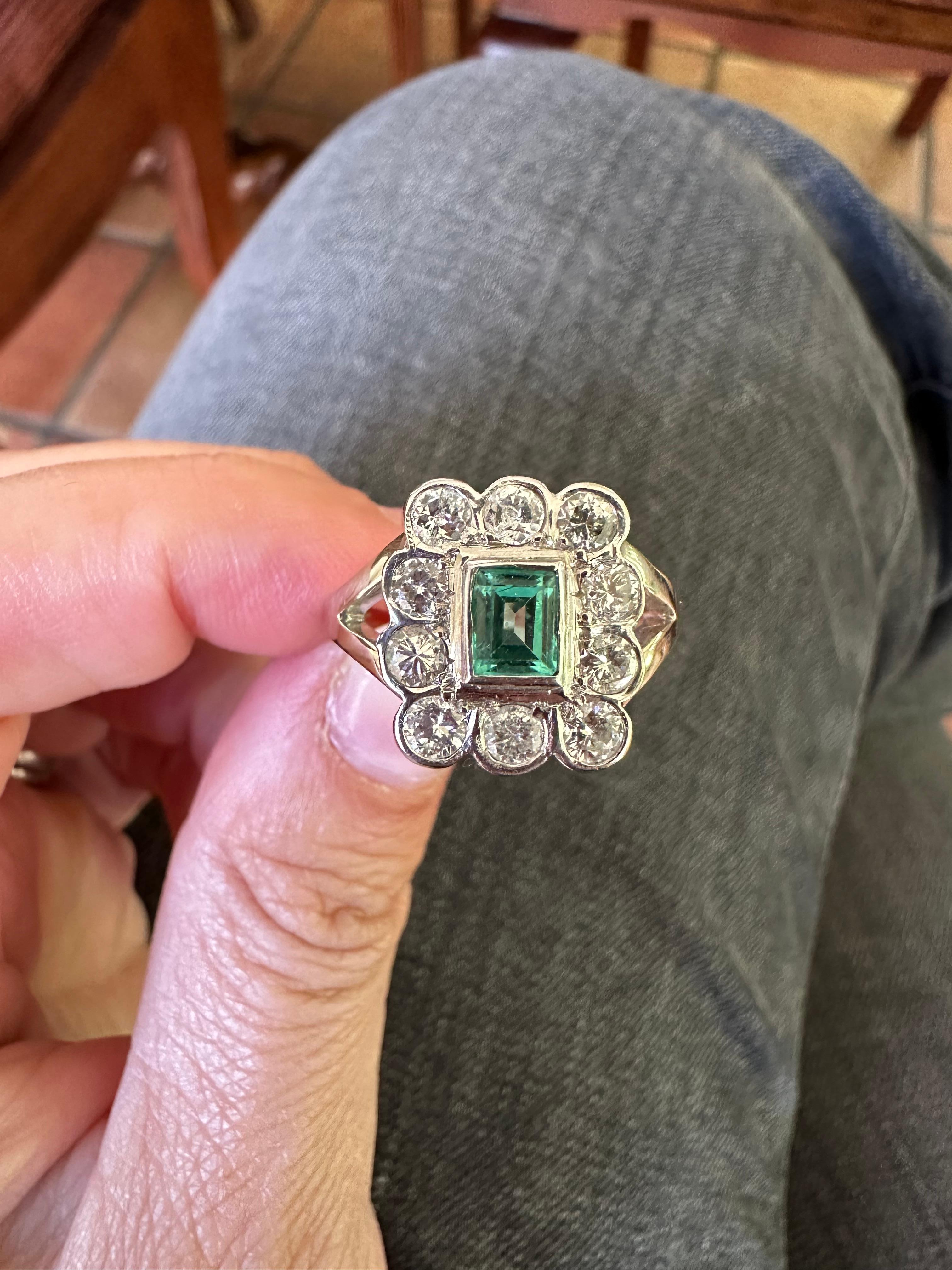 Mid-Century Colombian Emerald and Diamond Cluster Ring  For Sale 6