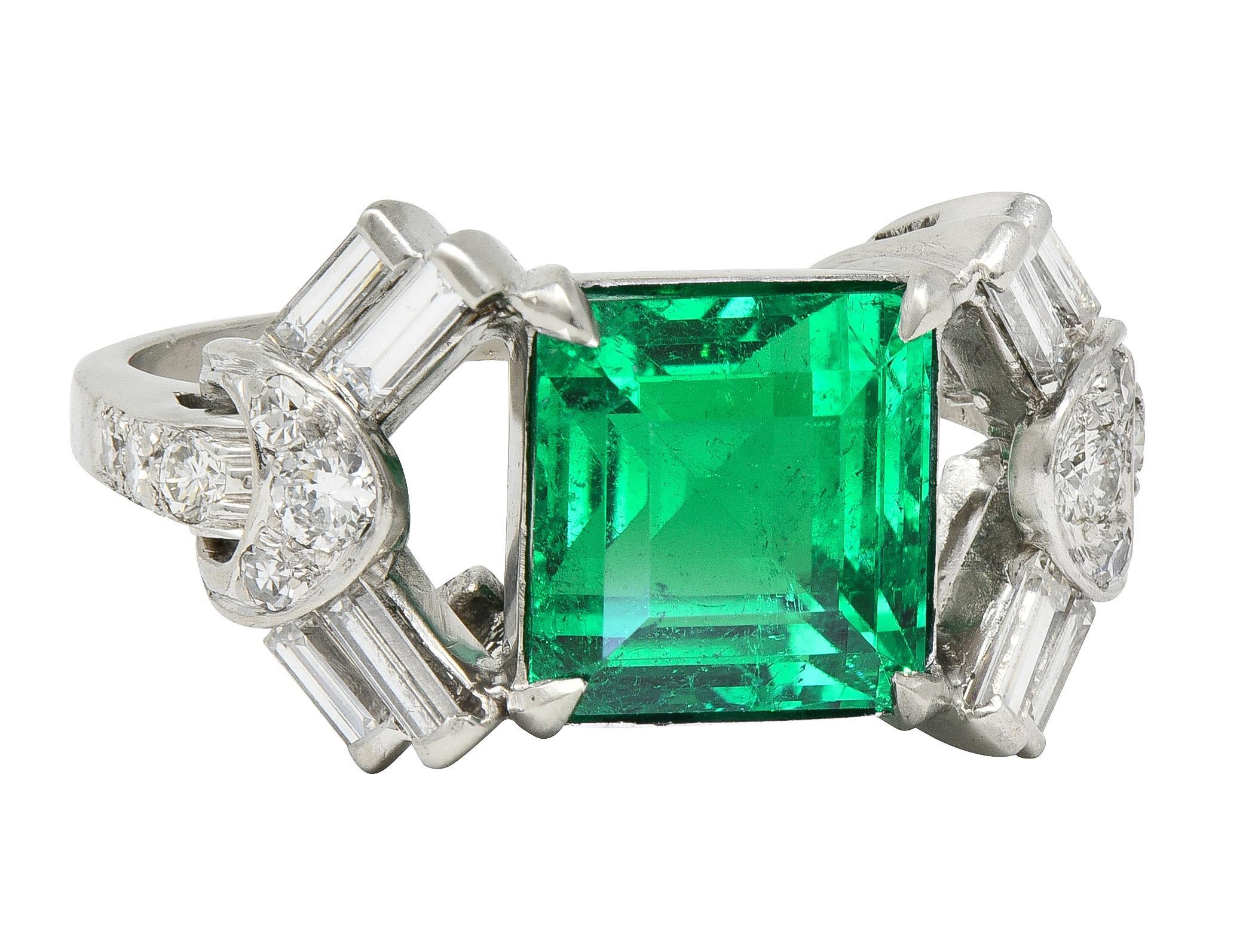 Anello da cocktail con smeraldo colombiano di metà secolo, diamante e platino, fibbia vintage AGL