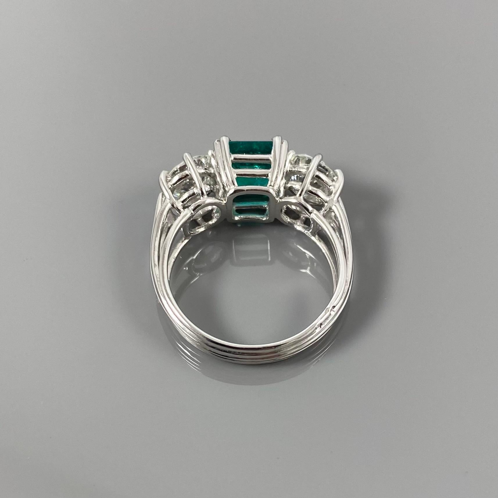 Mid-Century Colombian Emerald Diamond Three Stone Engagement Ring Platinum 1950s 12