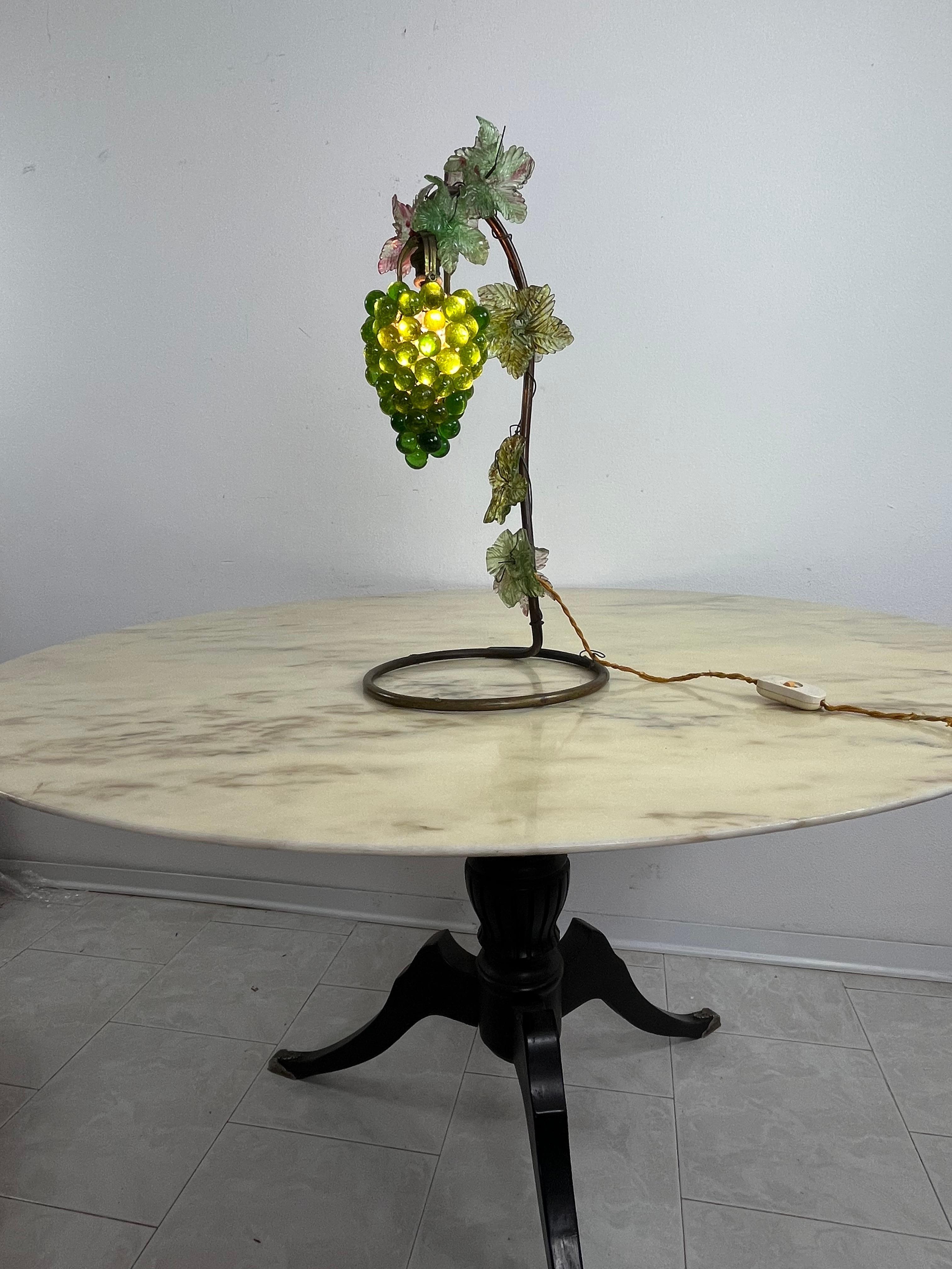 italien Lampe de table en verre coloré de Murano, milieu du siècle dernier, années 1960 en vente