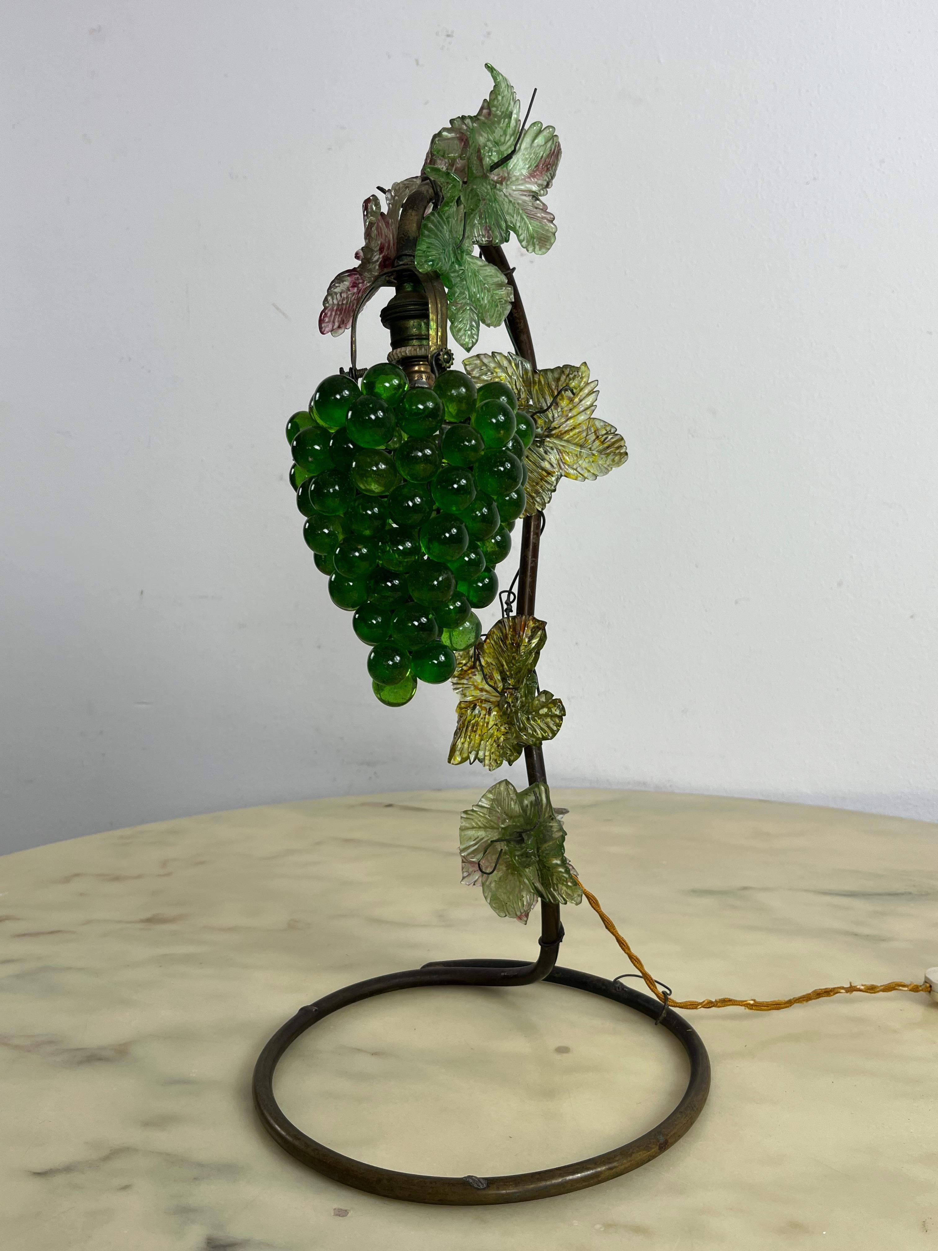 Lampe de table en verre coloré de Murano, milieu du siècle dernier, années 1960 en vente 3