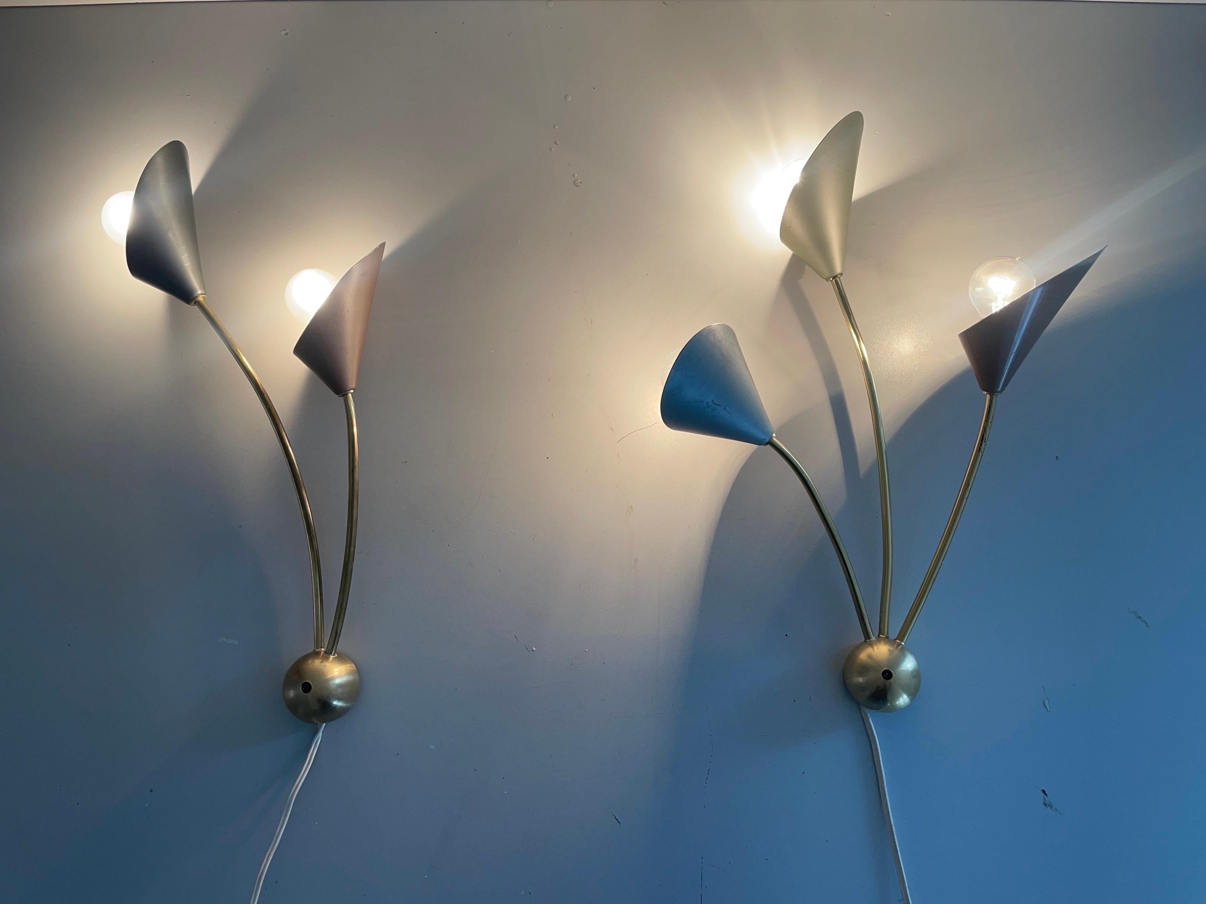 Pareja de coloridos candelabros Sputnik de 2 y 3 brazos de mediados de siglo, años 50, Alemania en venta 7