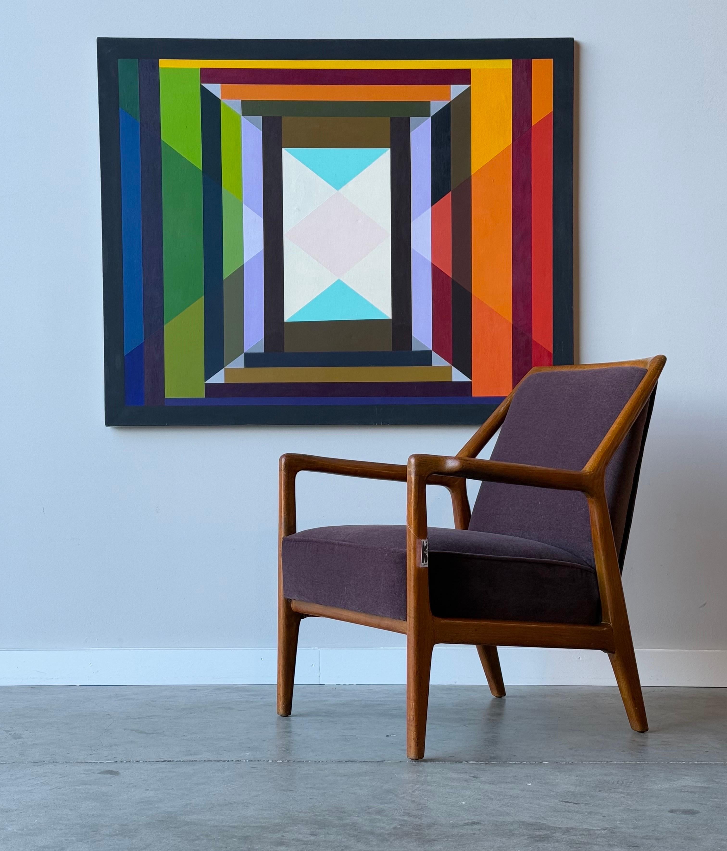 Geometrisches Kunstwerk mit fester Linierung, signiert 1969. Dieses Kunstwerk ist eine lebendige geometrische Abstraktion mit einer Reihe von konzentrischen Rechtecken, die einen tunnelartigen Effekt erzeugen. Die Komposition ist reich an Farben,