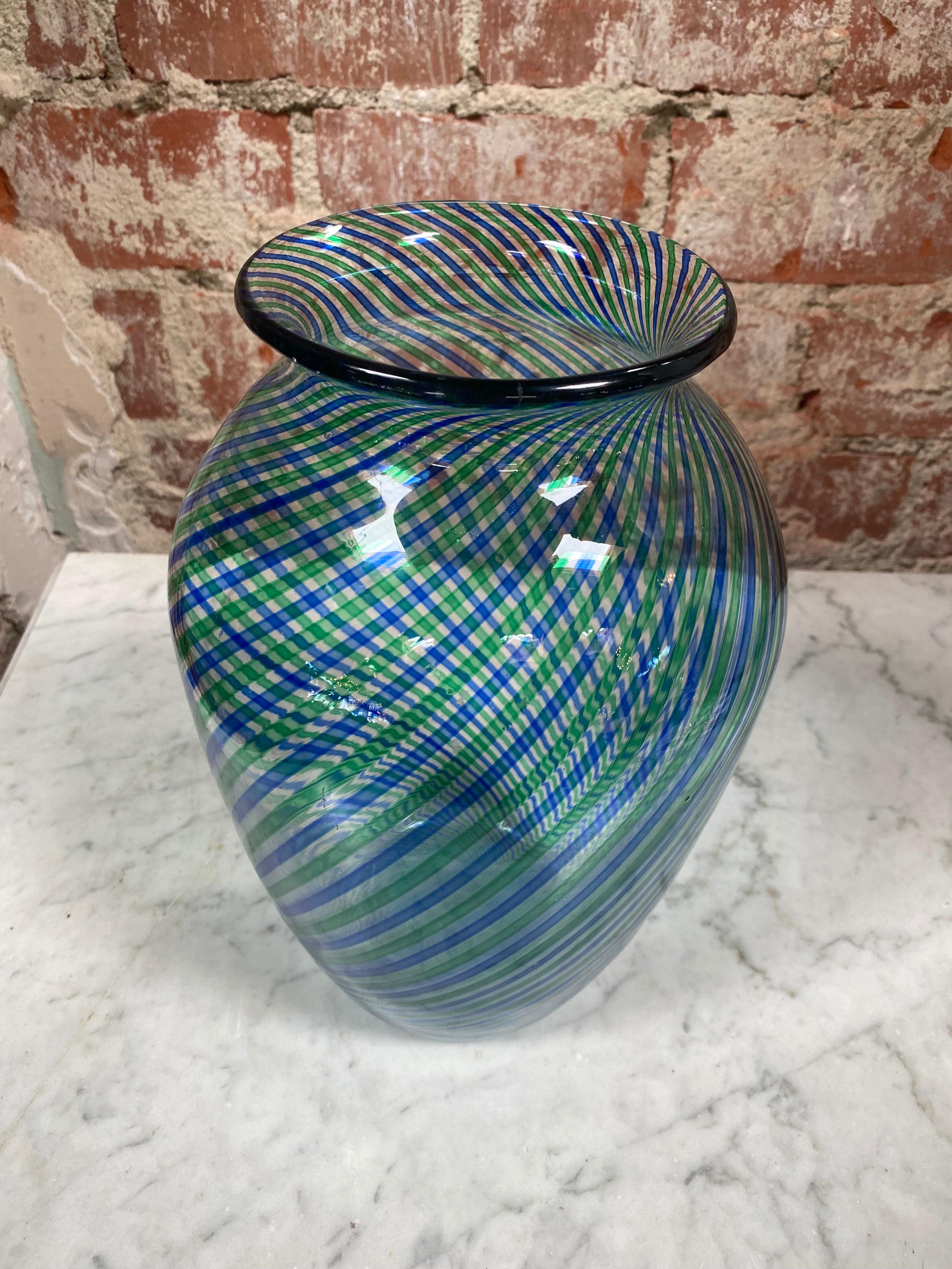 Mid-Century Modern Vase coloré du milieu du siècle, Italie, années 1970 en vente