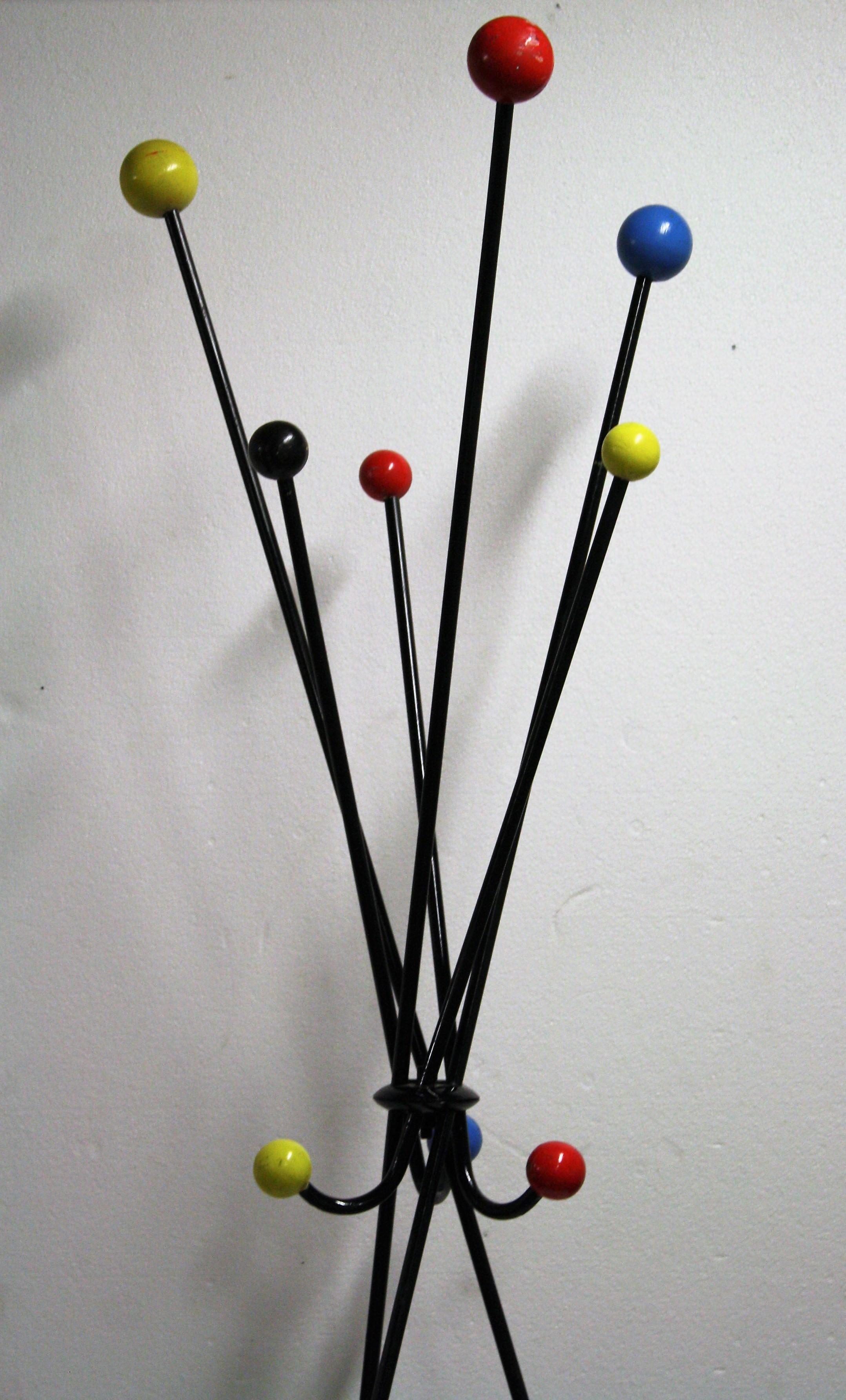 Midcentury Colored Atomic Coat Stand, 1950s In Good Condition In HEVERLEE, BE