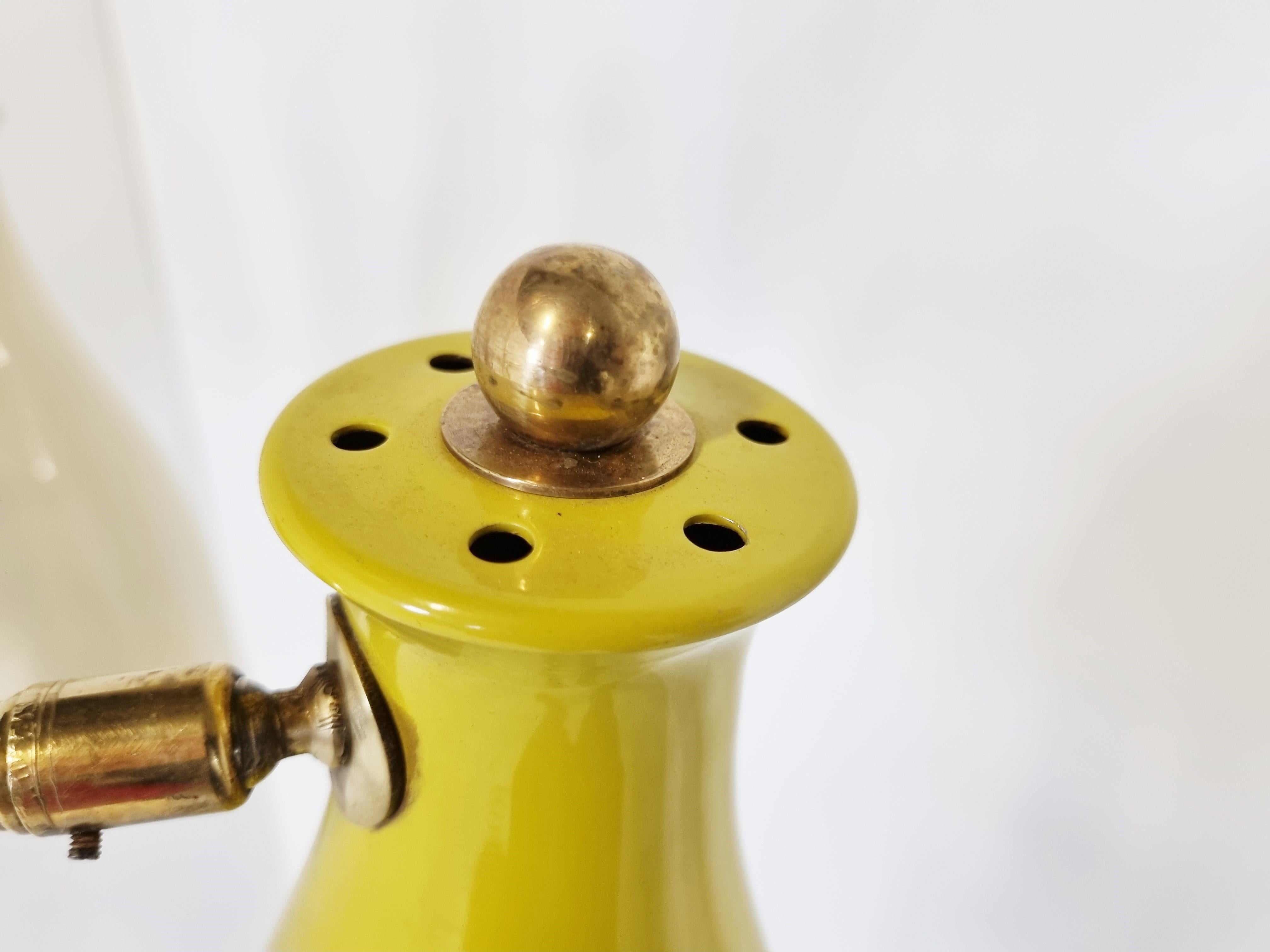 Araña de colores de mediados de siglo, años 50 en venta 4