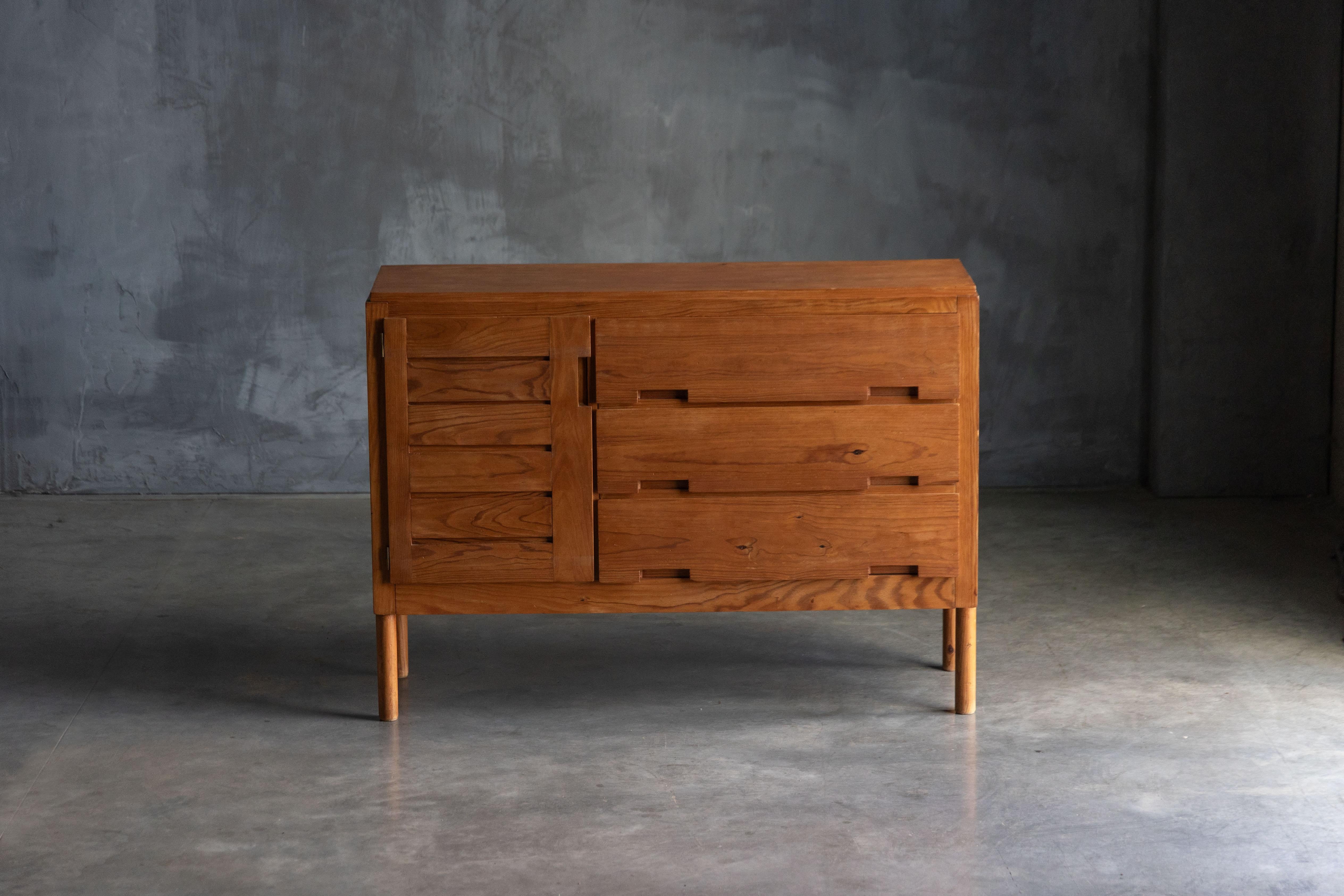 Mid-Century Kommode von Pierre Gautier-Delaye, Frankreich, 1960er Jahre (Mitte des 20. Jahrhunderts) im Angebot