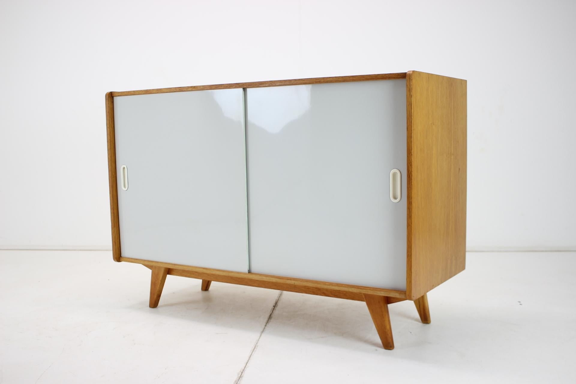 Mid-century Commode, Designed by Jiri Jiroutek, 1960's. For Sale 5