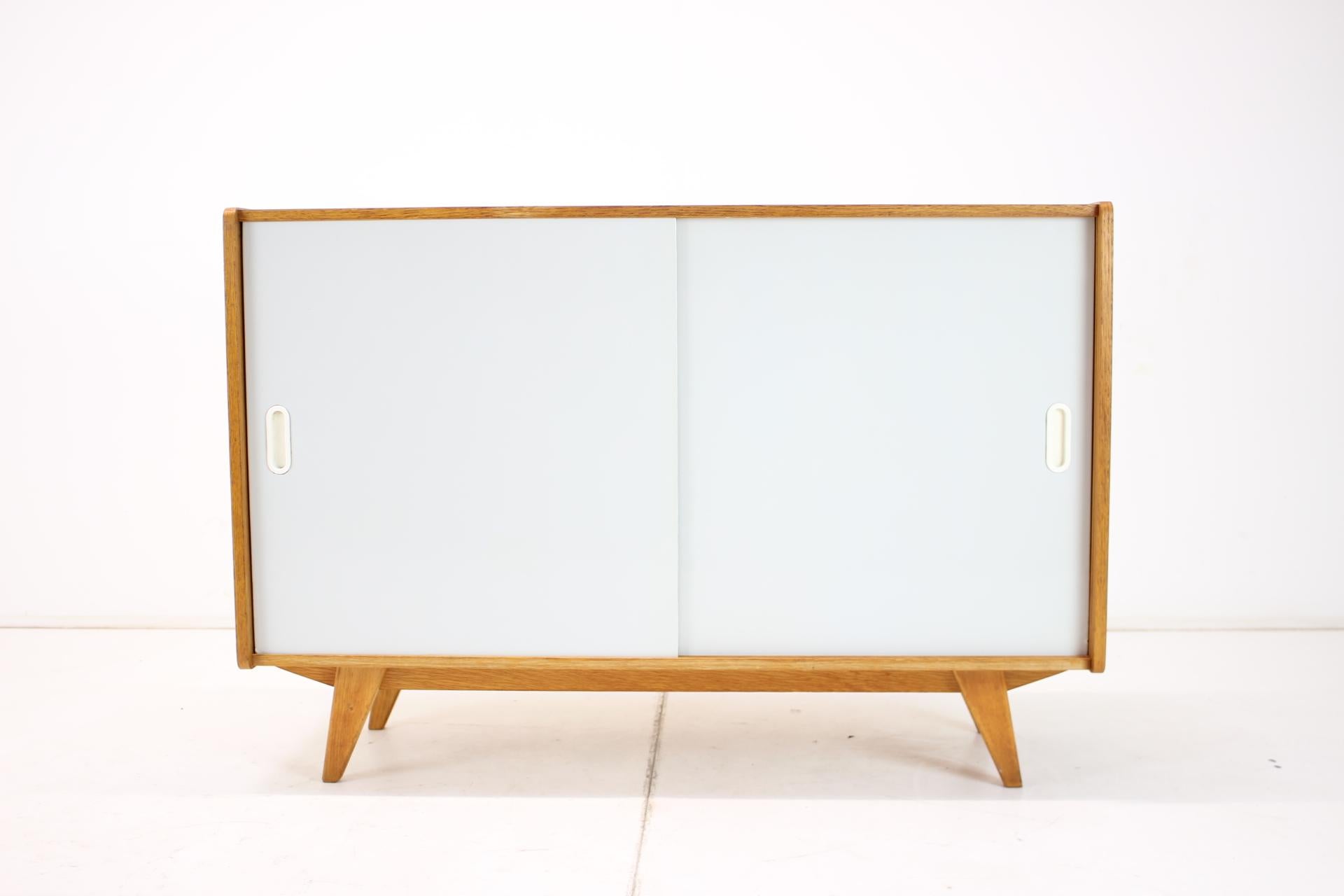 Mid-century Commode, Designed by Jiri Jiroutek, 1960's. For Sale 6