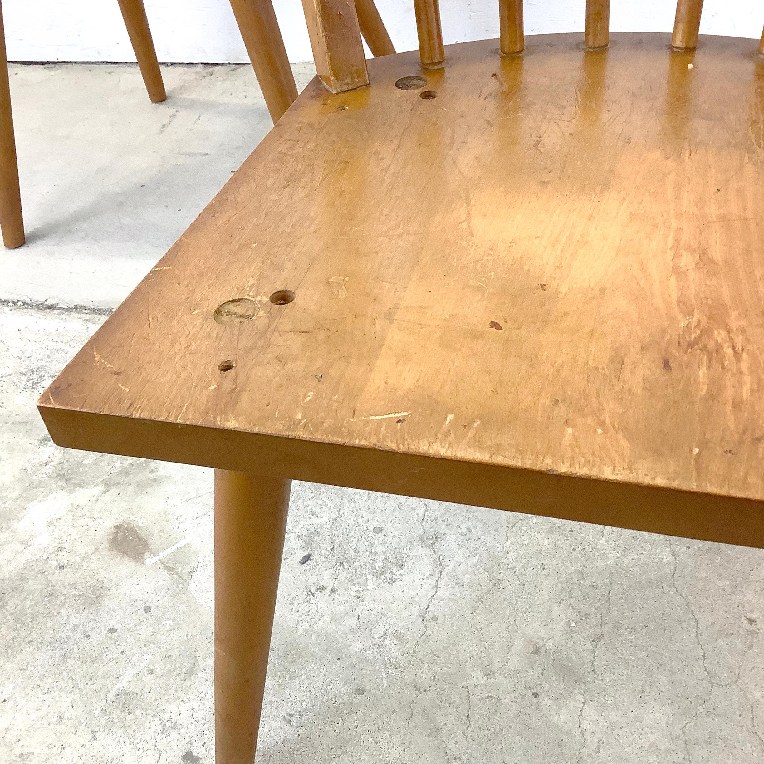 Chaises de salle à manger Conant Ball du milieu du siècle - ensemble de quatre en vente 4