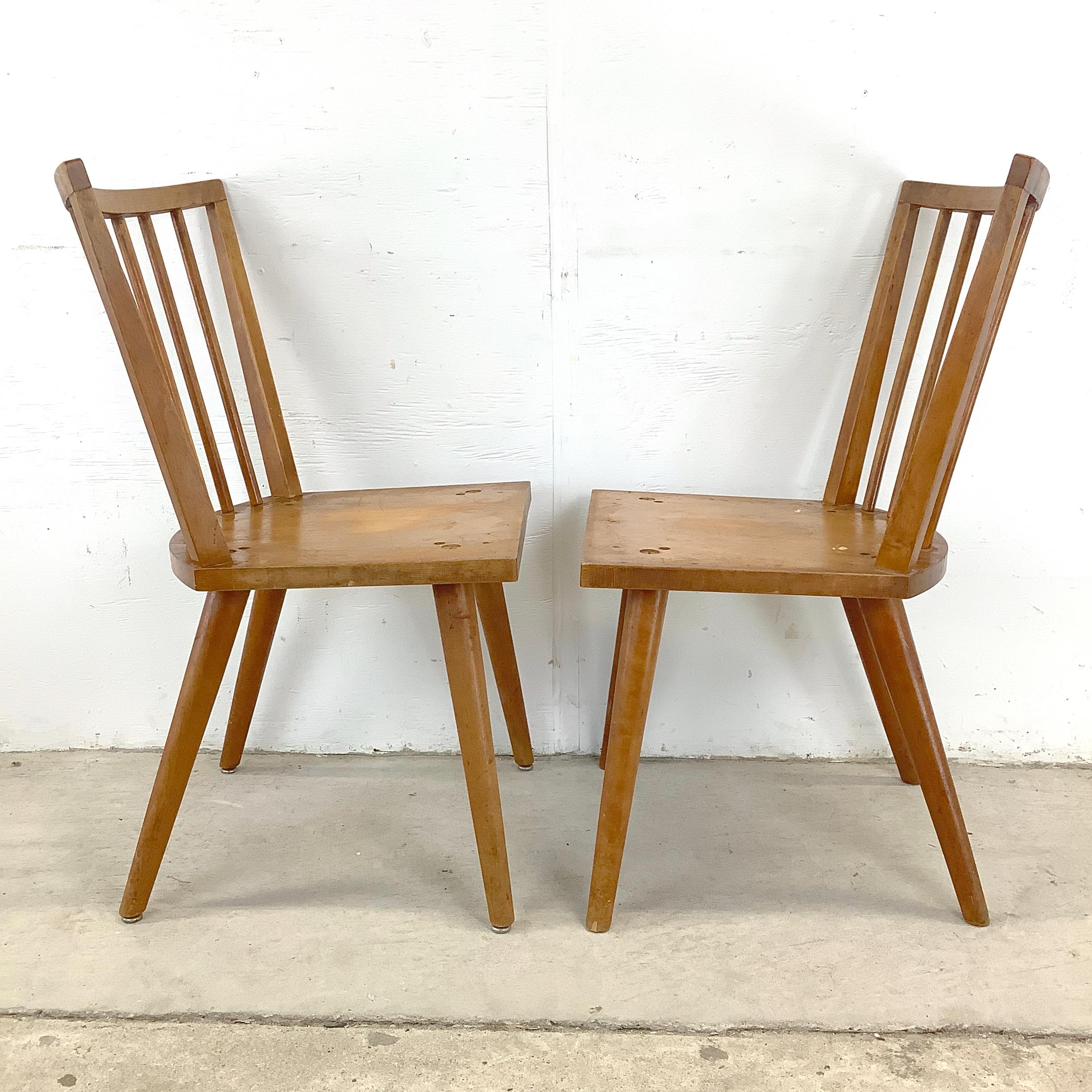 Américain Chaises de salle à manger Conant Ball du milieu du siècle - ensemble de quatre en vente