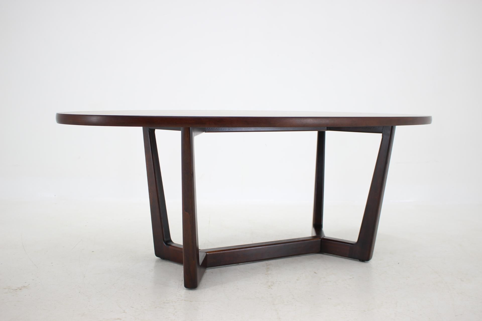 Midcentury Conference Table by Dřevotvar, 1960s In Good Condition For Sale In Praha, CZ