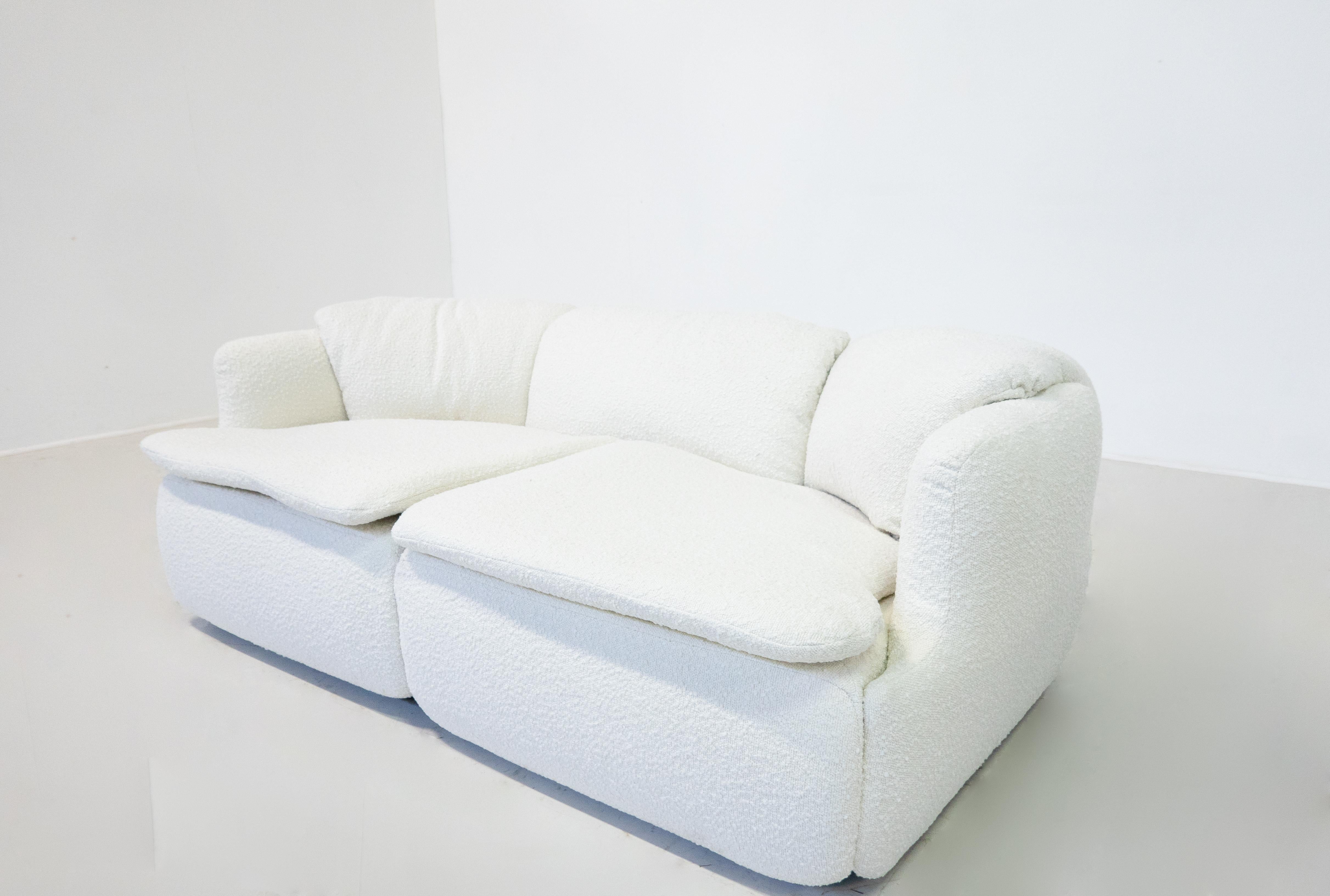 Late 20th Century Mid-Century Confidential Sofa by Alberto Rosselli for Saporiti, Italy, 1970s For Sale