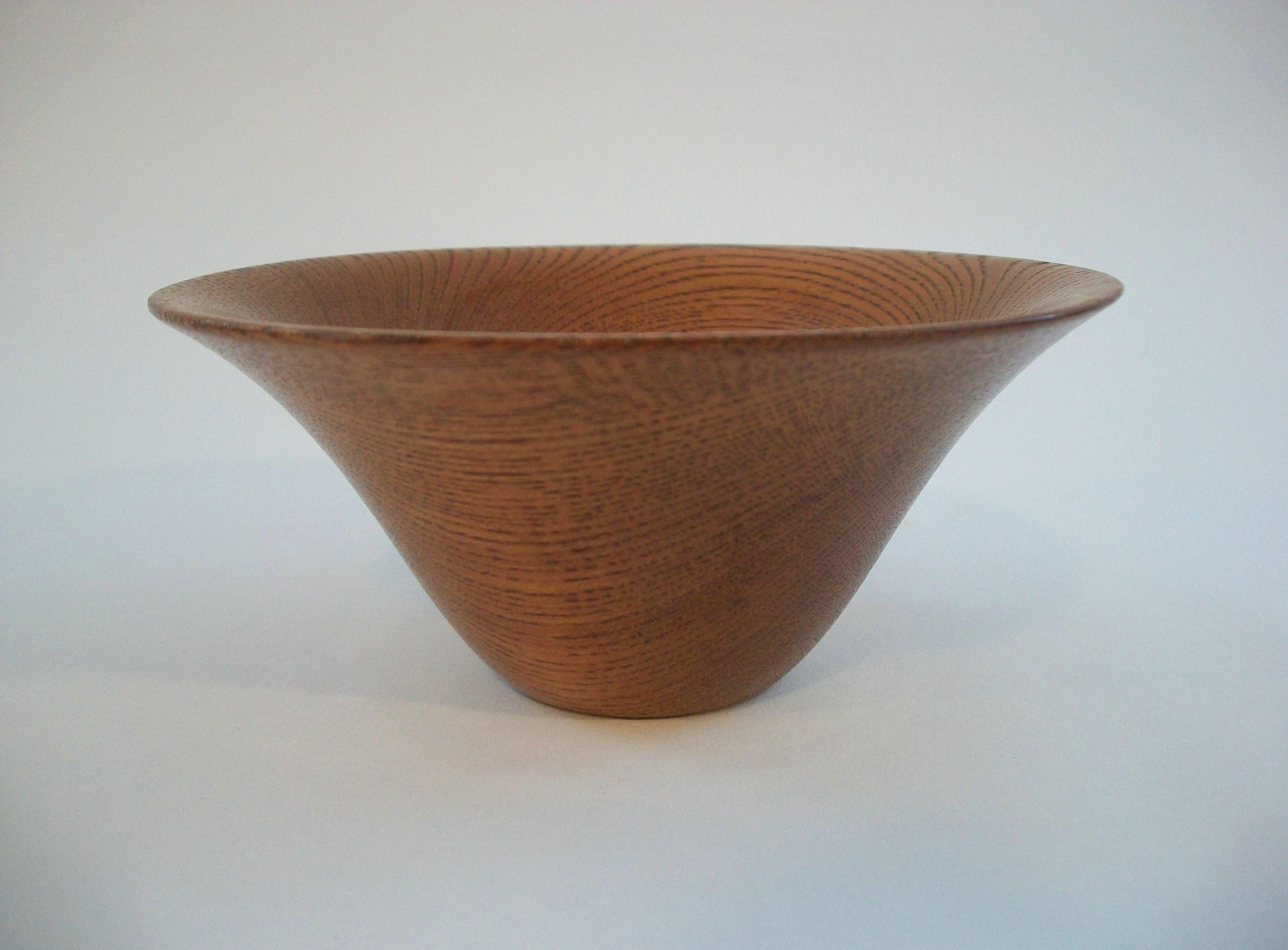 Mid Century Conical Teak Bowl - Small Size - Signed - Denmark - Circa 1960's In Good Condition For Sale In Chatham, ON